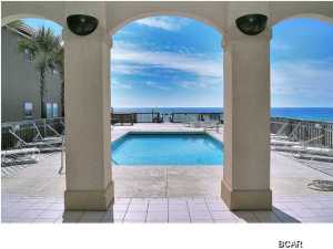 La Valencia Beach Resort - Land