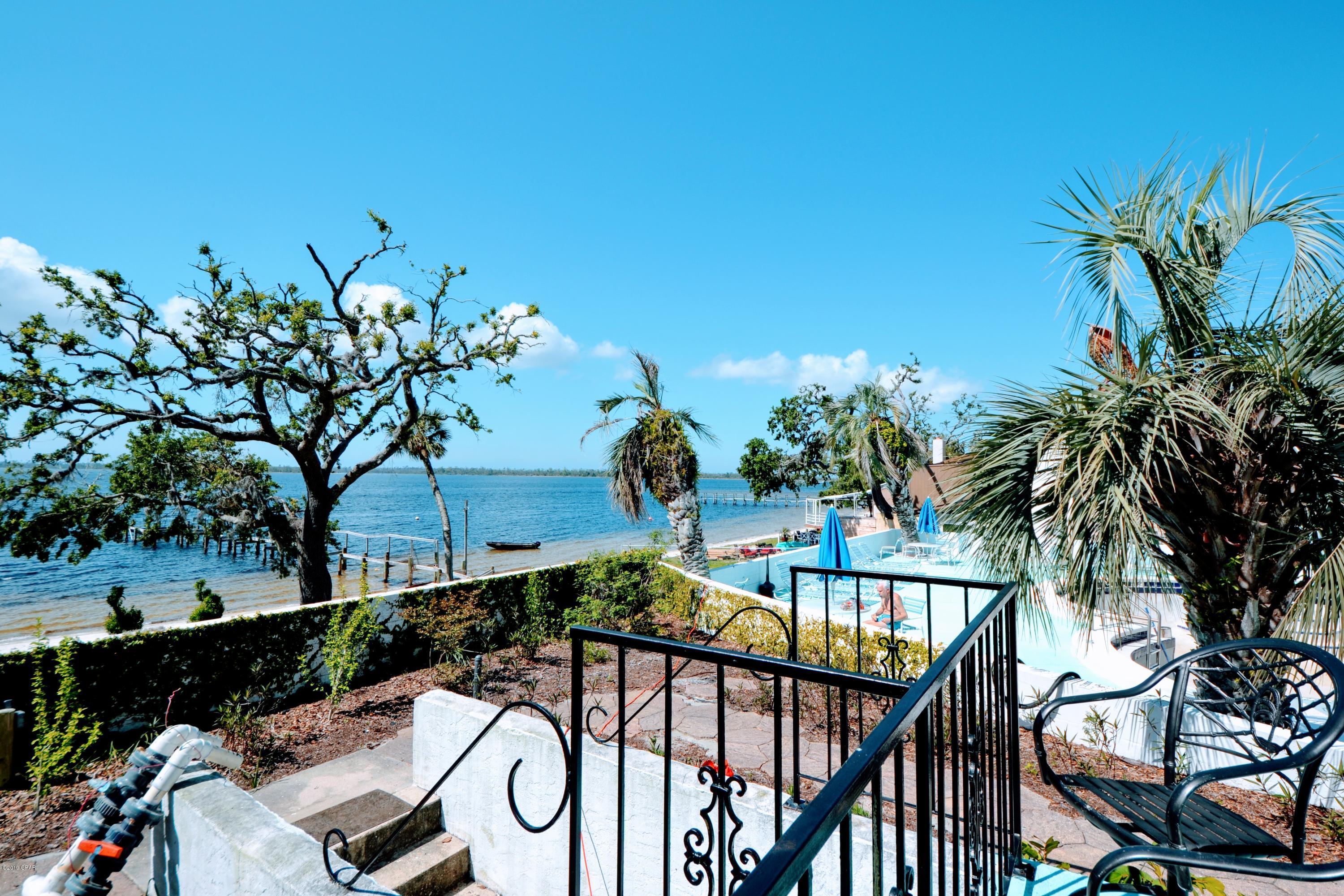 Bay Club Condo Ph 2 - Residential