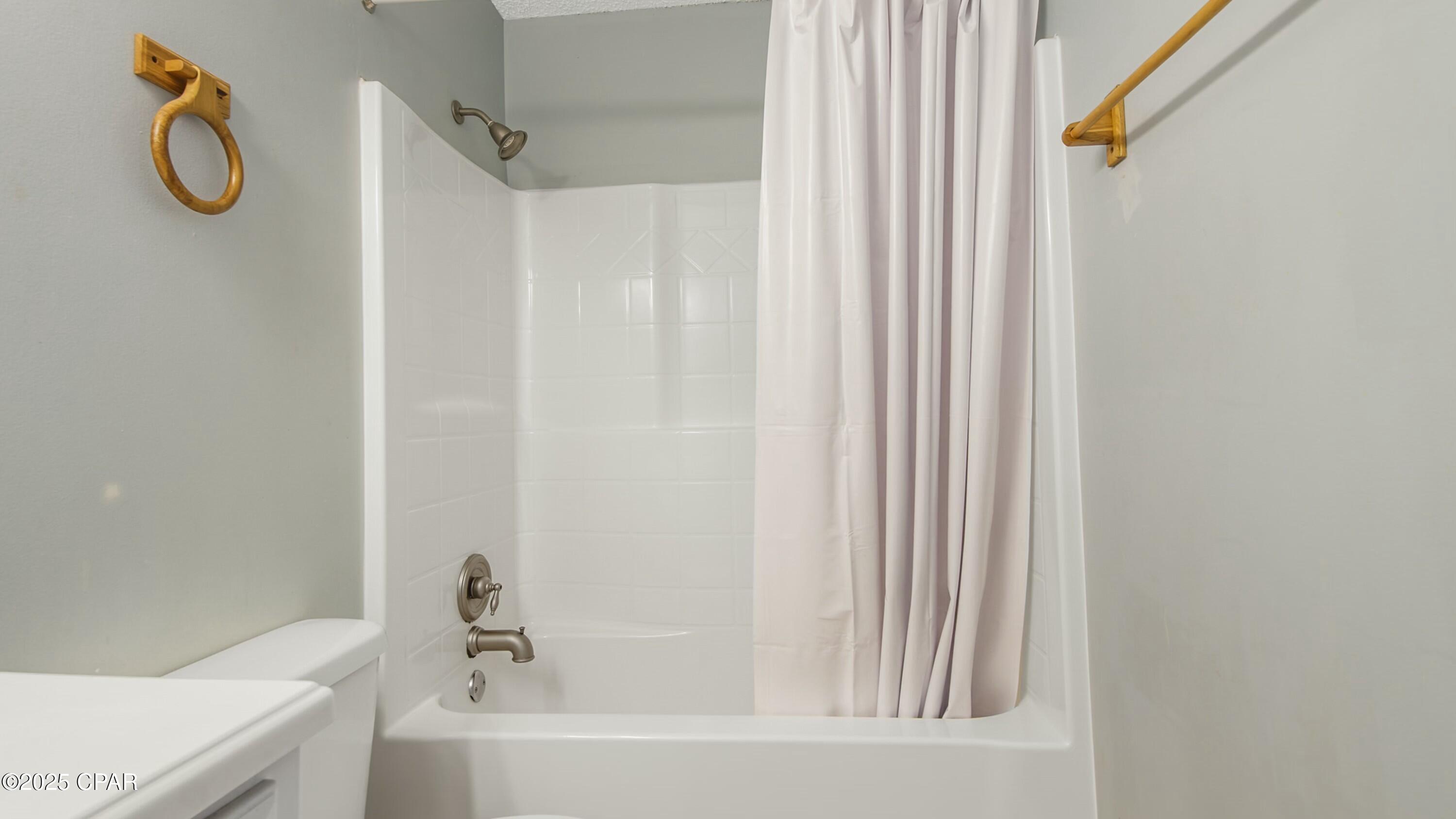 Kiska Beach - Residential