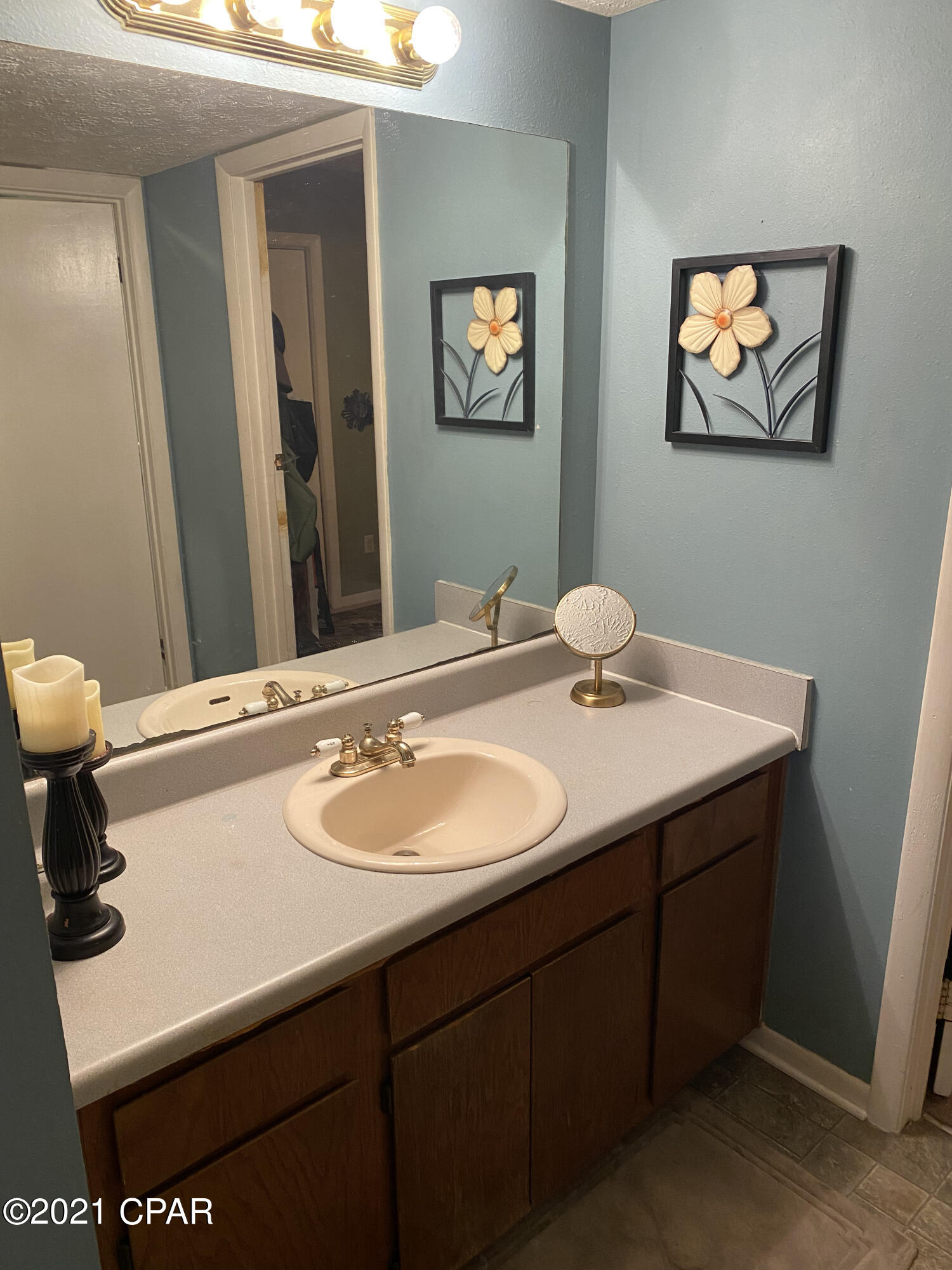 Hidden Lagoon - Residential