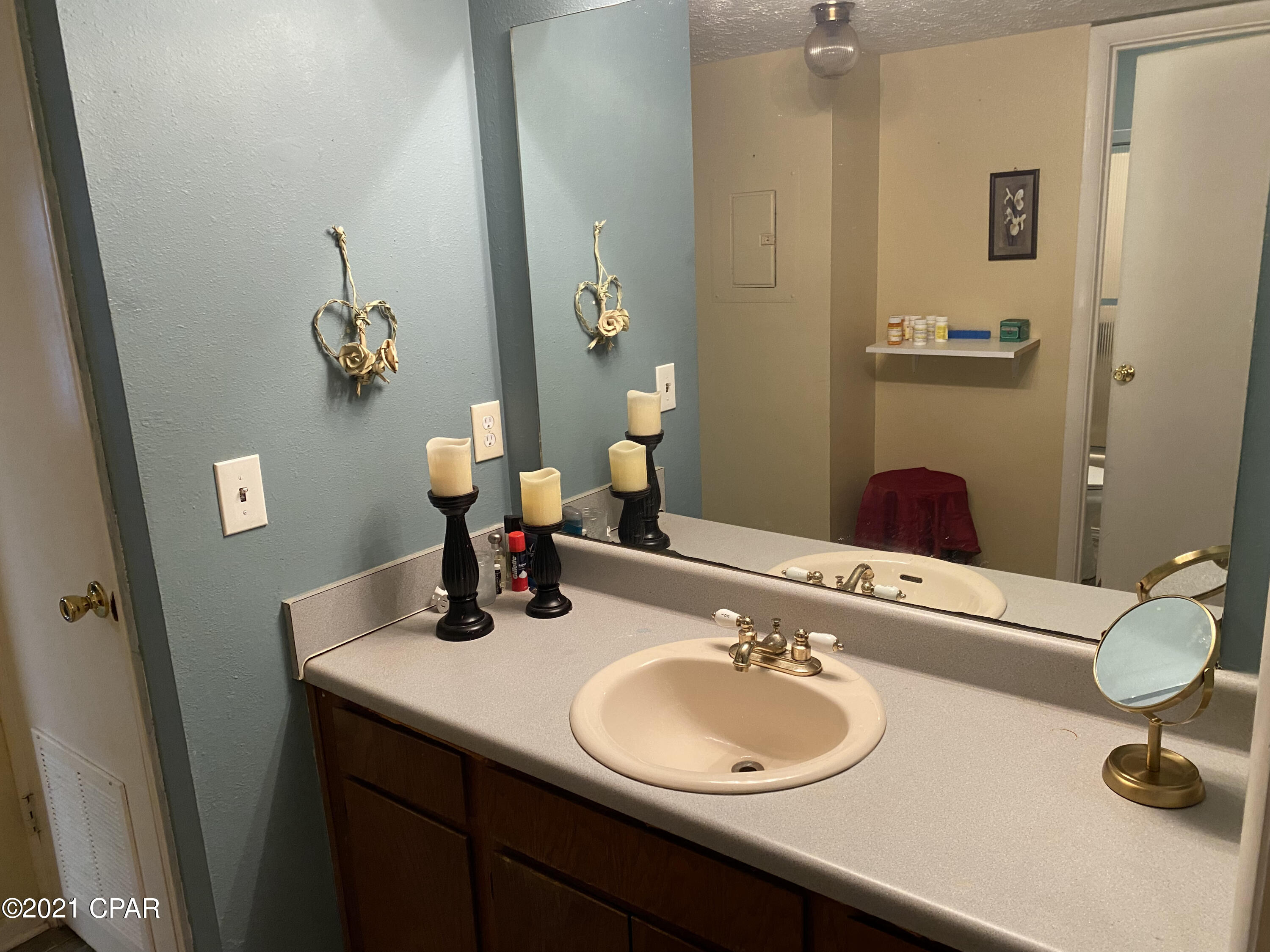 Hidden Lagoon - Residential