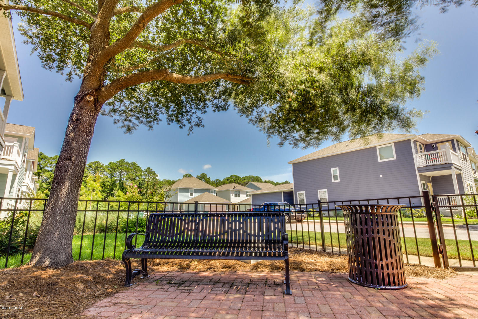 Magnolia Bay Club - Residential