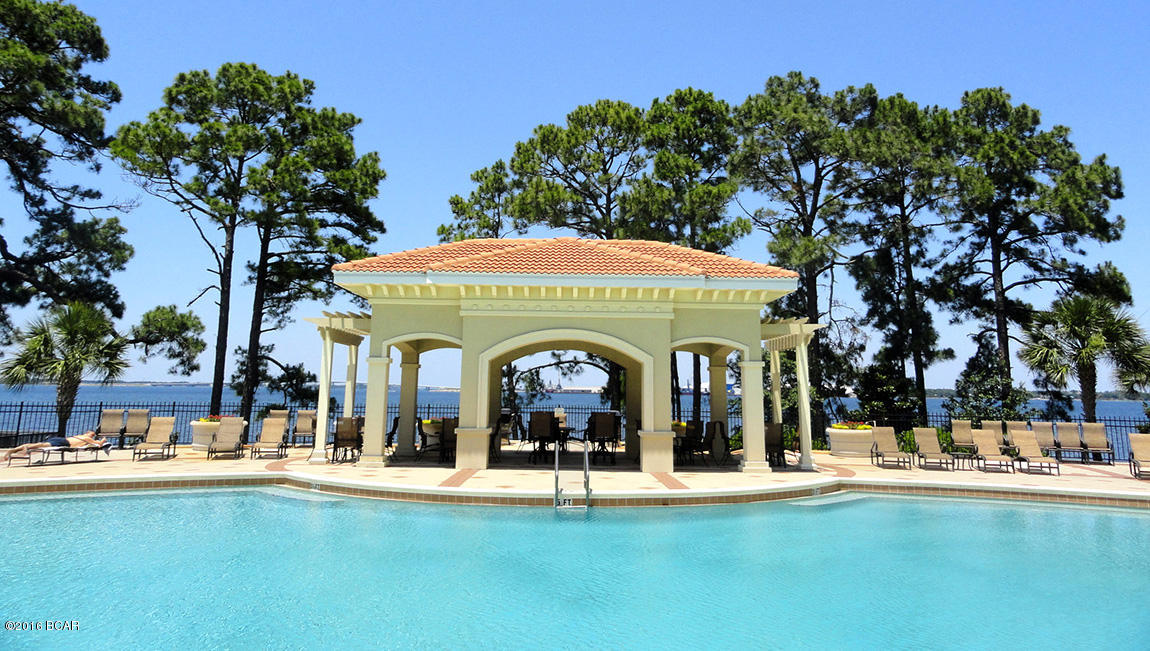 Magnolia Bay Club - Residential