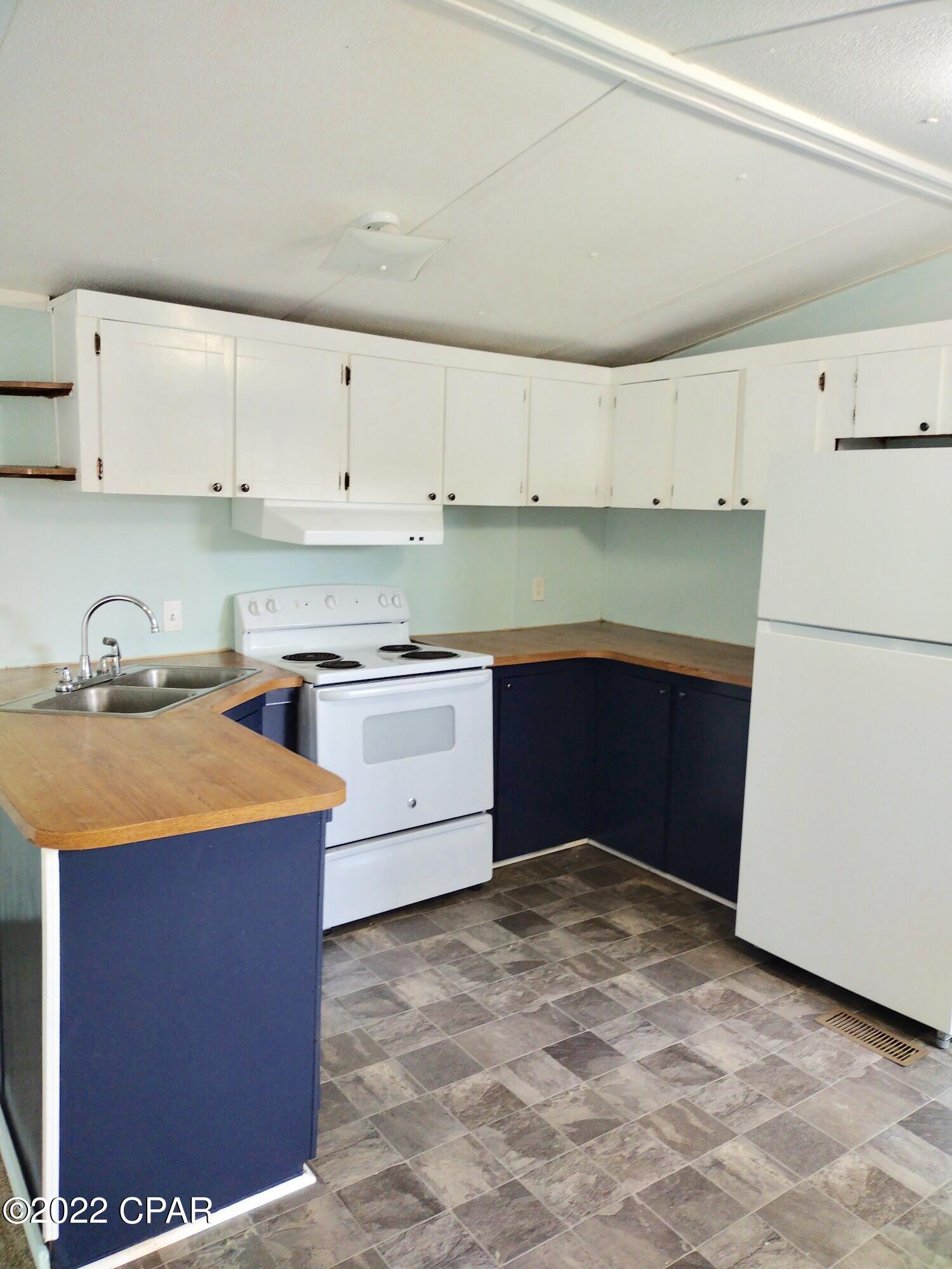 [No Recorded Subdiv] - Residential Lease