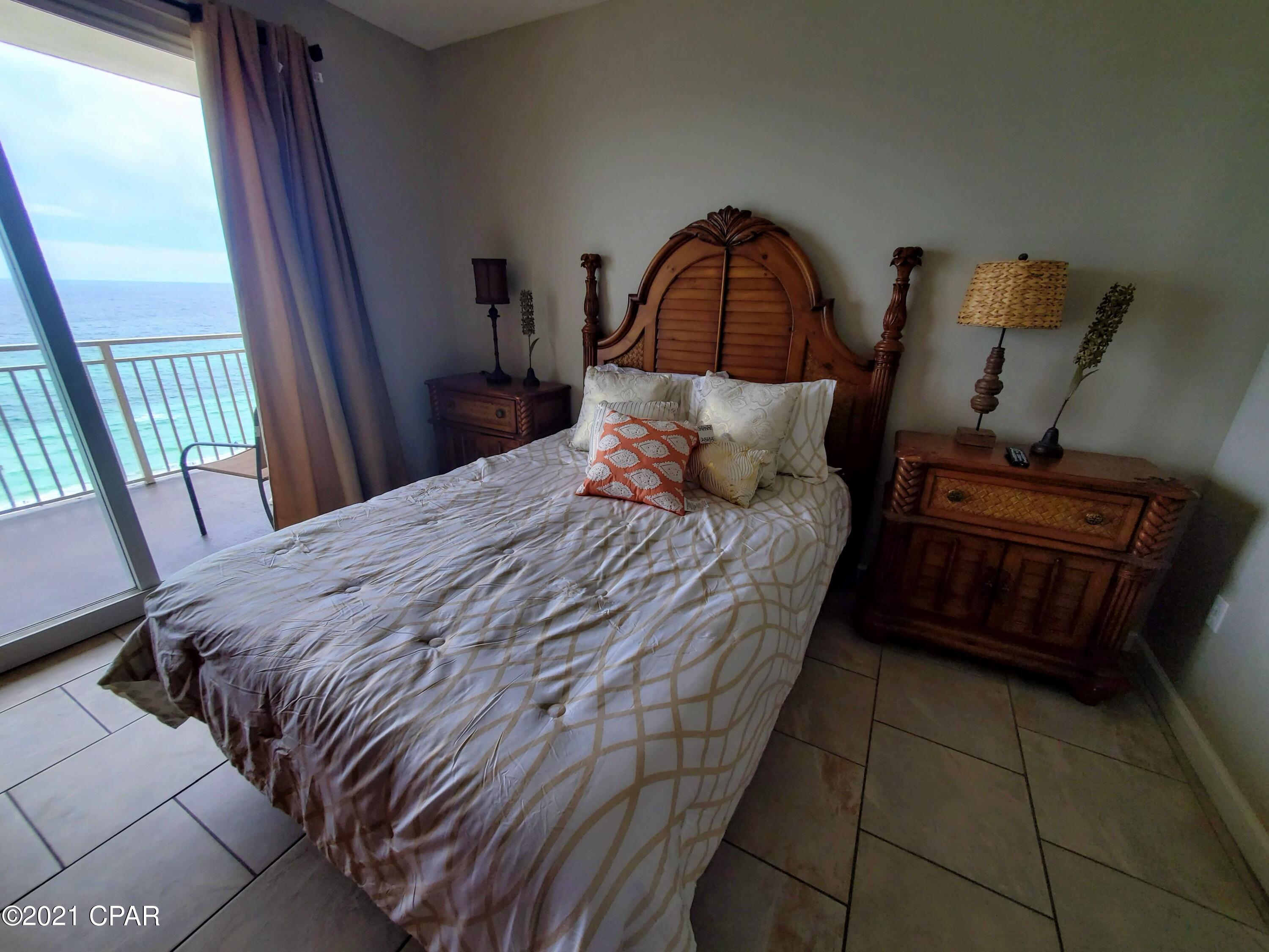 Sterling Reef - Residential