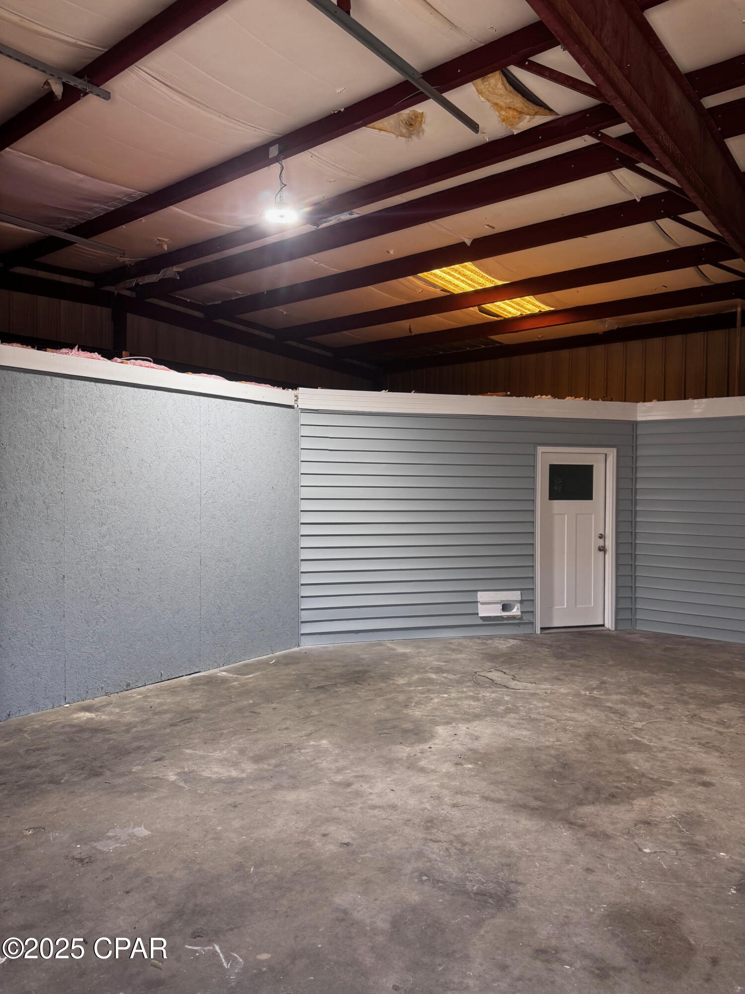 No Named Subdivision - Commercial Lease