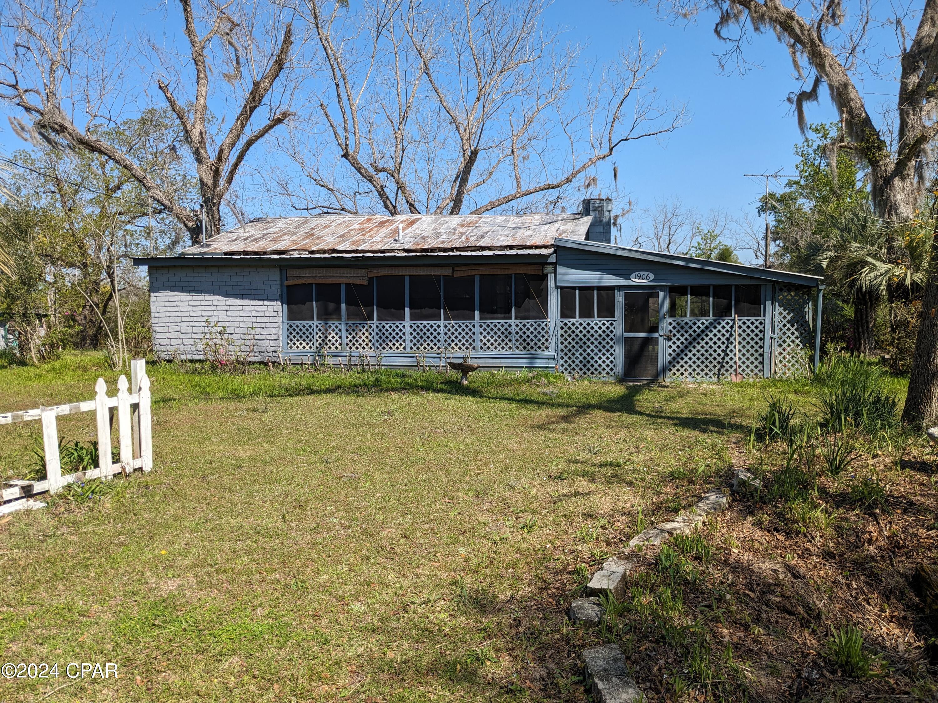 Alford - Residential