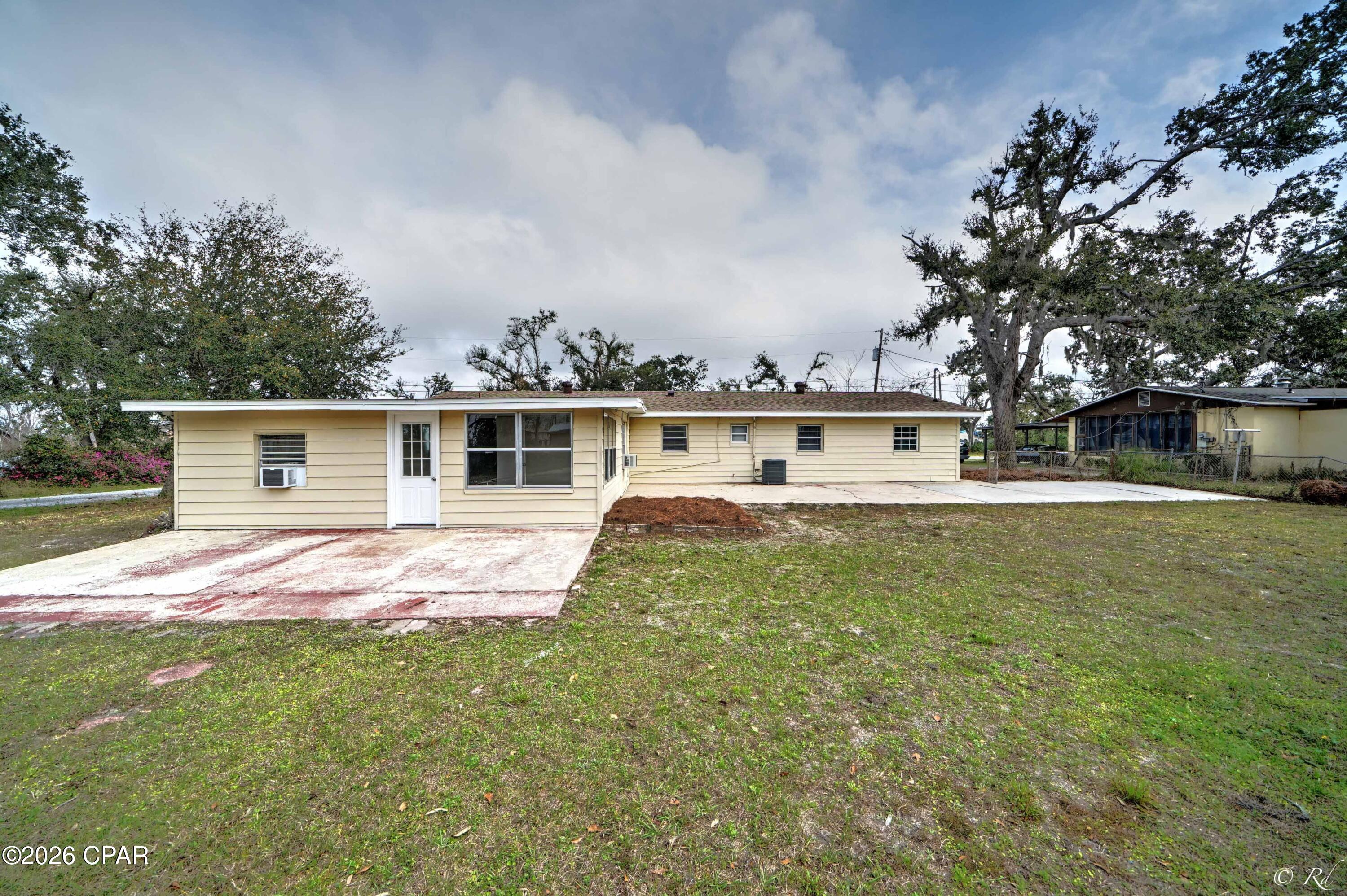 [No Recorded Subdiv] - Residential Lease