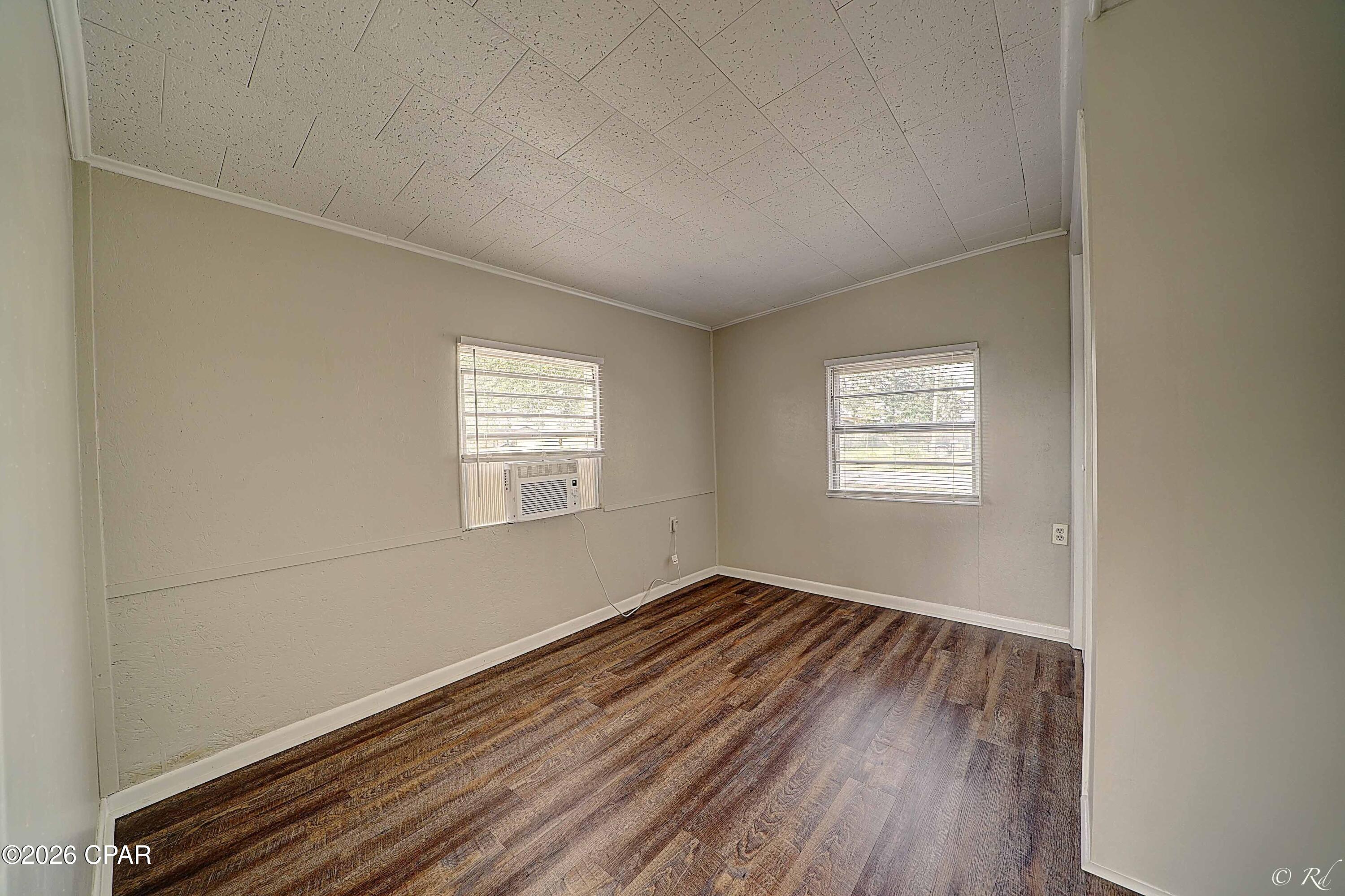 [No Recorded Subdiv] - Residential Lease