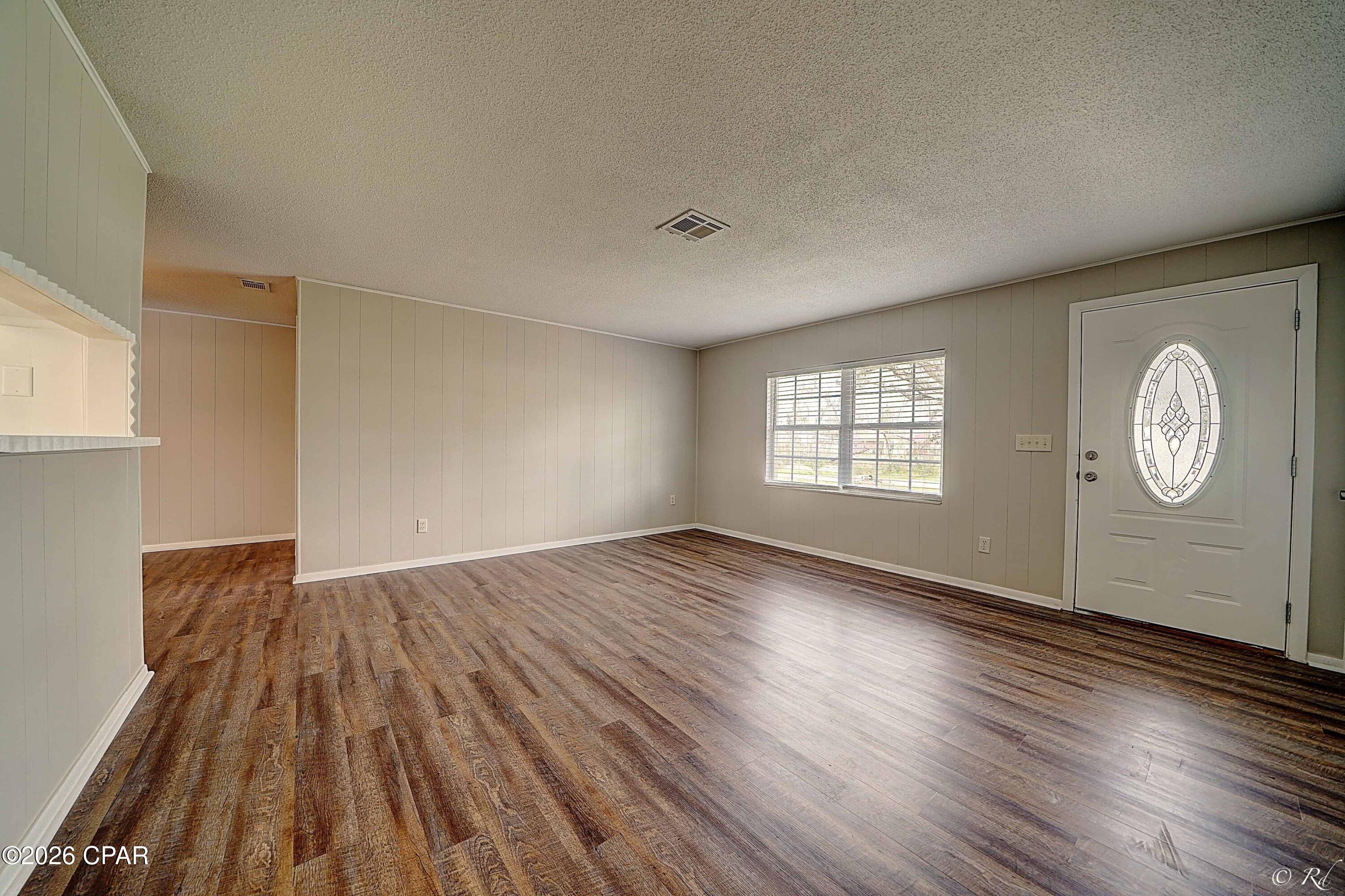 [No Recorded Subdiv] - Residential Lease