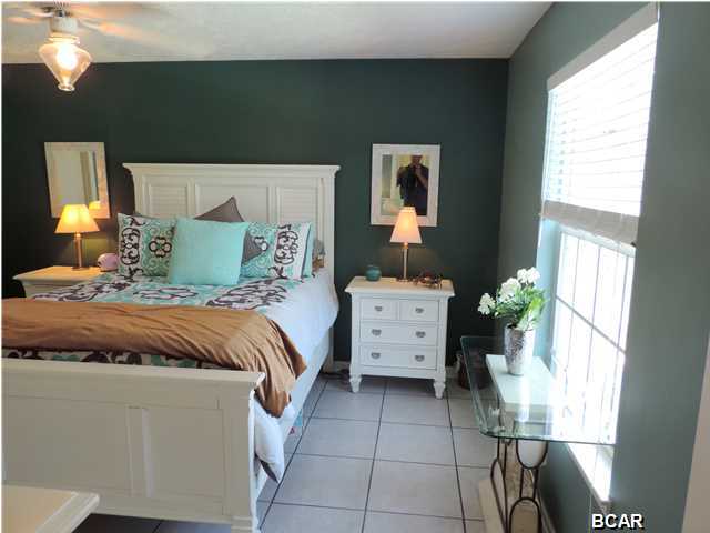 Fernwood Park - Residential