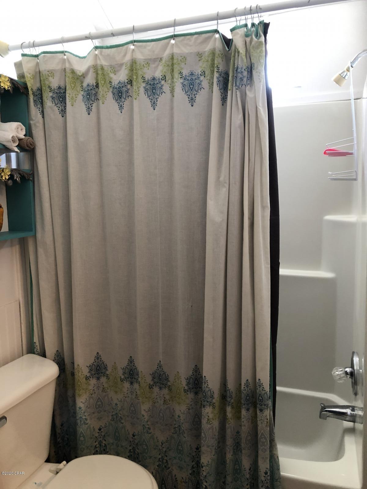 Emerald Pointe Resort - Residential Lease