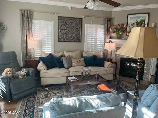 Magnolia Bay Club - Residential