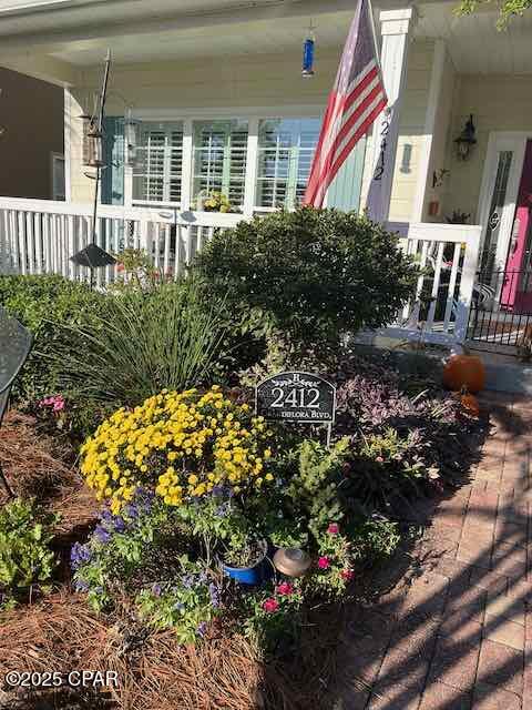 Magnolia Bay Club - Residential