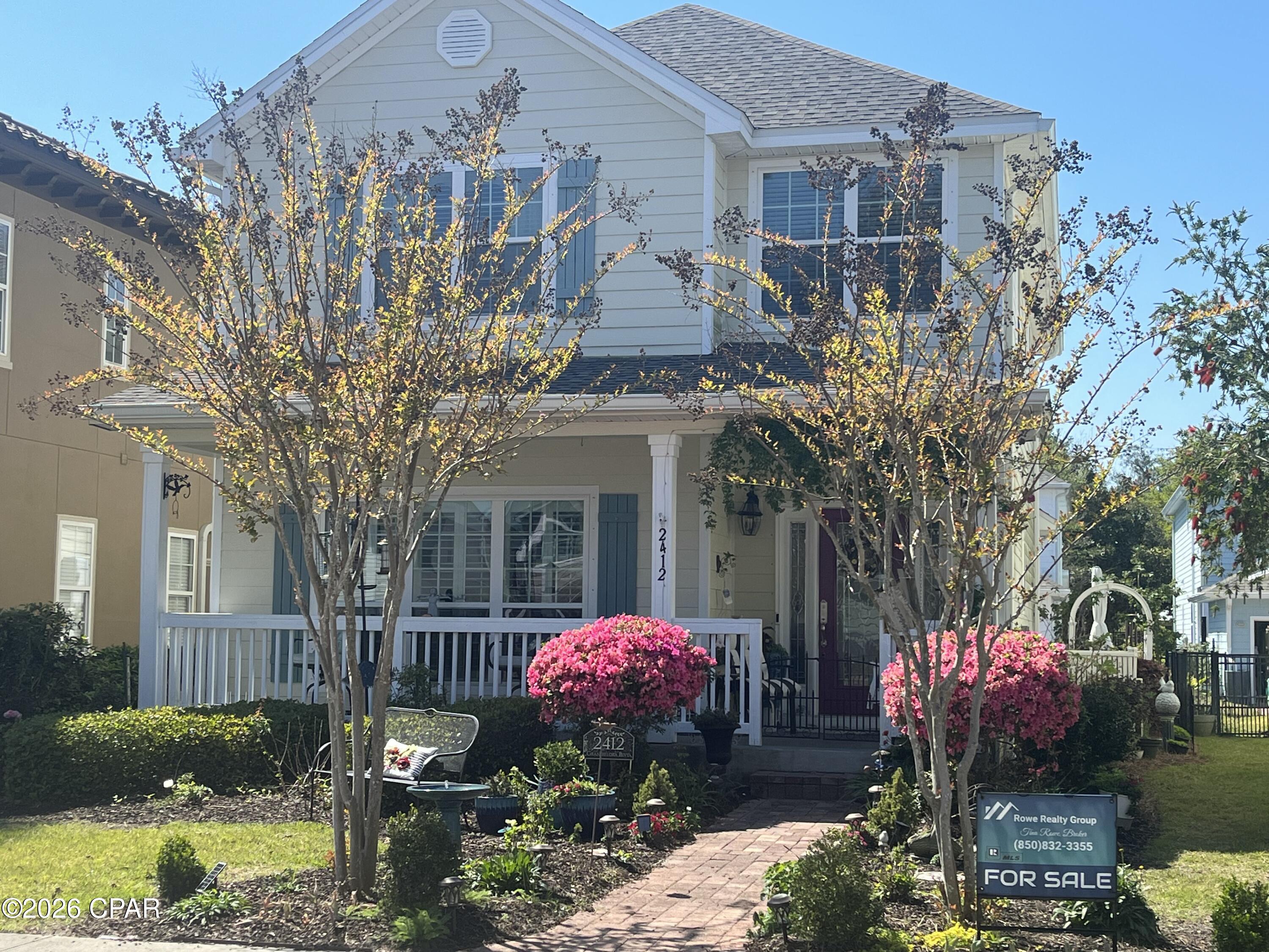 Magnolia Bay Club - Residential