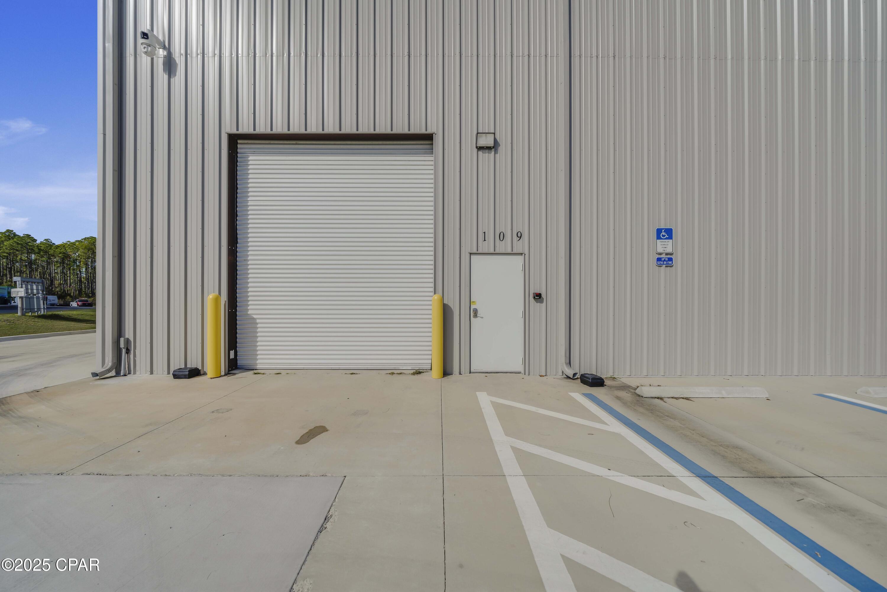 Beach Commerce Park - Commercial Sale