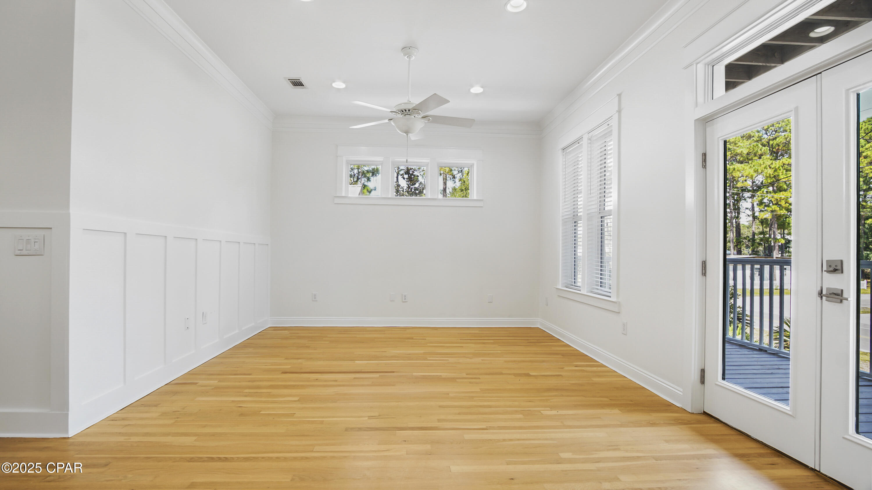 Gulf Shore Manor - Residential