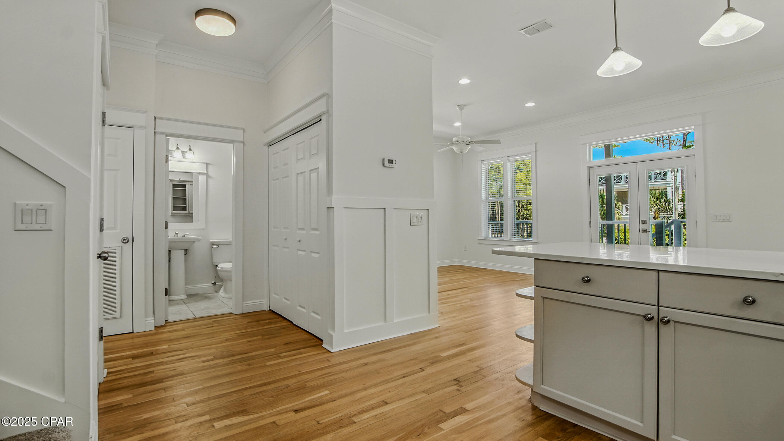 Gulf Shore Manor - Residential