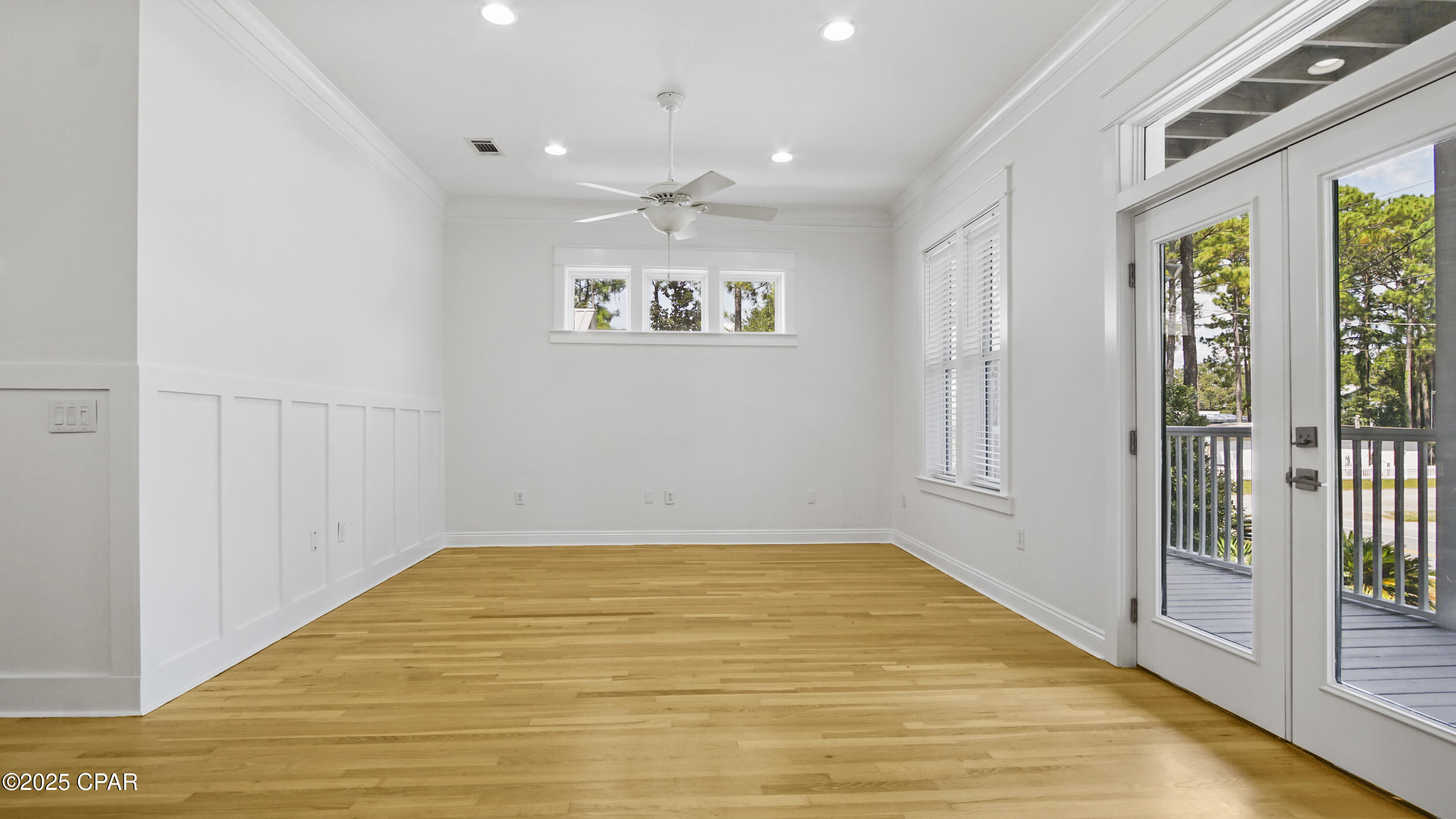 Gulf Shore Manor - Residential