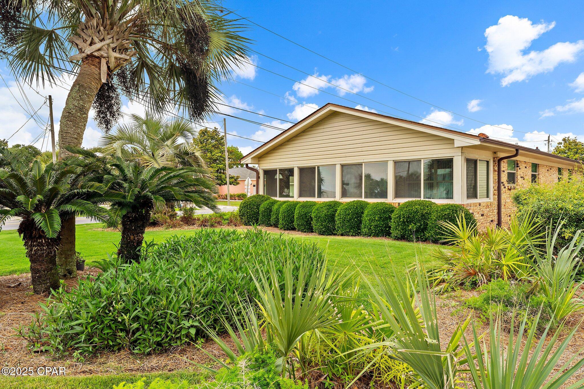 Riviera Beach - Residential