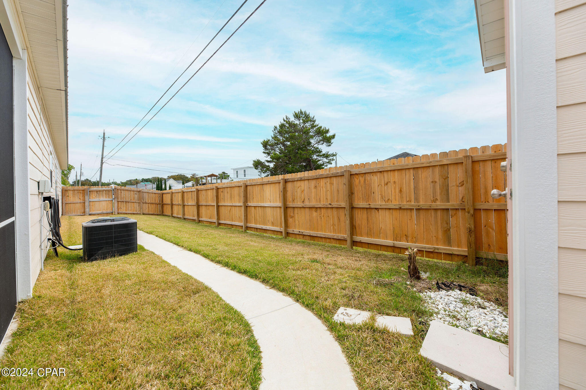 Osprey Pointe at Powell - Residential