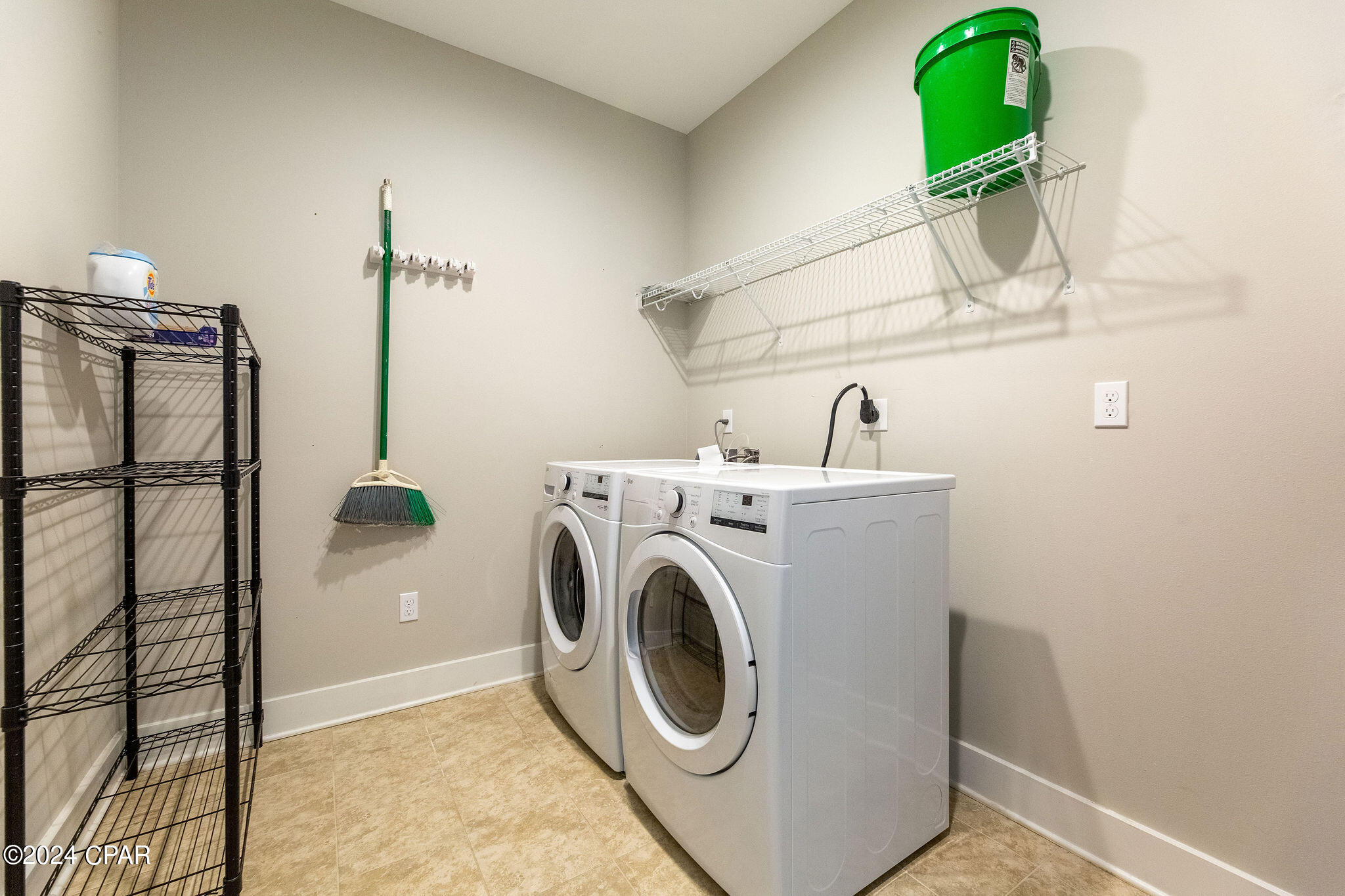 Osprey Pointe at Powell - Residential