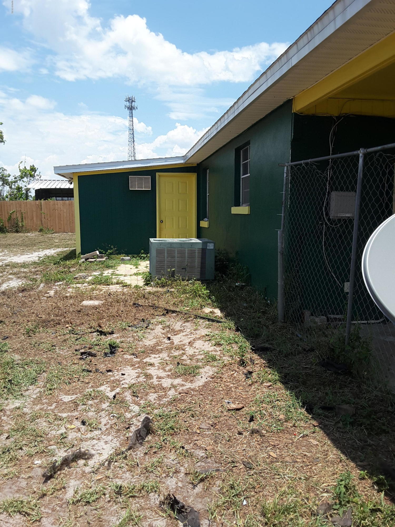 St And Bay Dev Co - Residential