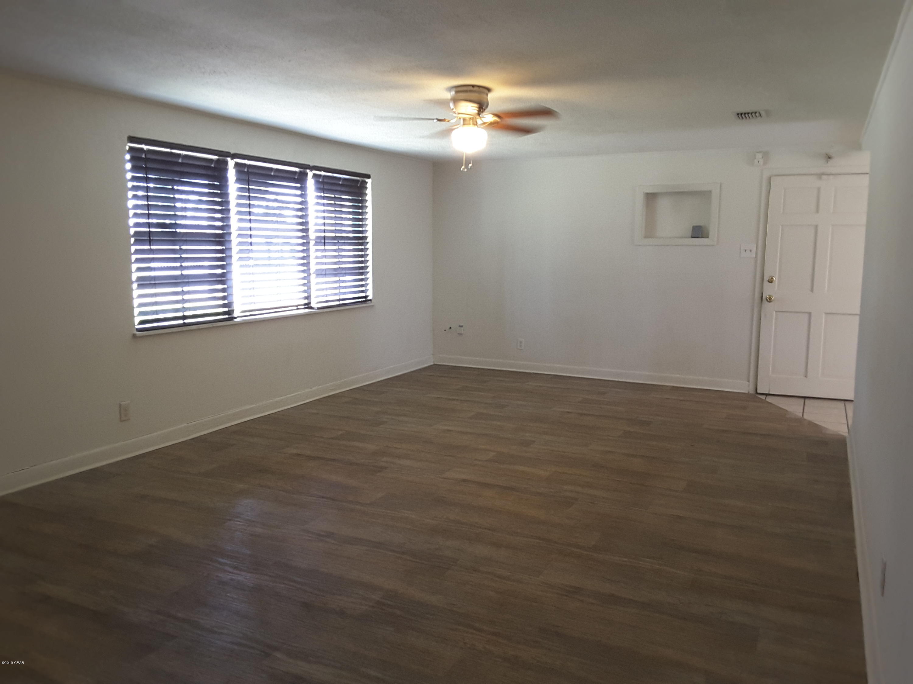 St And Bay Dev Co - Residential