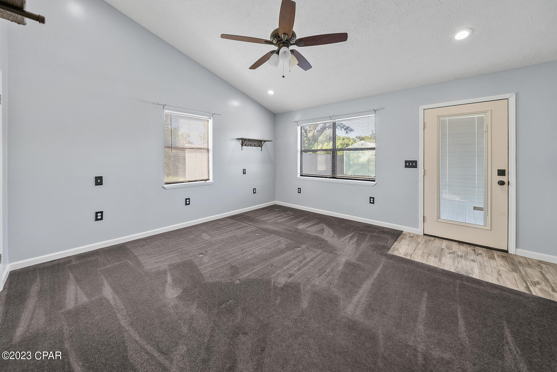 [No Recorded Subdiv] - Residential Lease