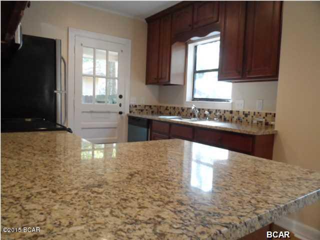 Sudduths 8th Add - Residential Lease