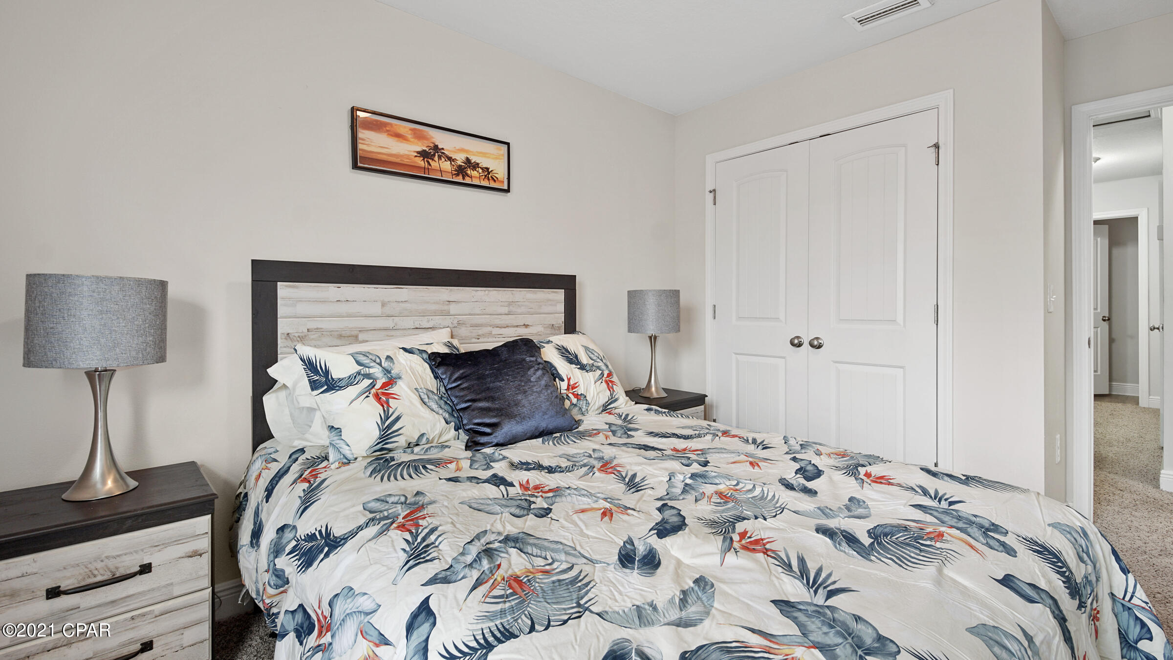 Hathaway Townhomes - Residential Lease