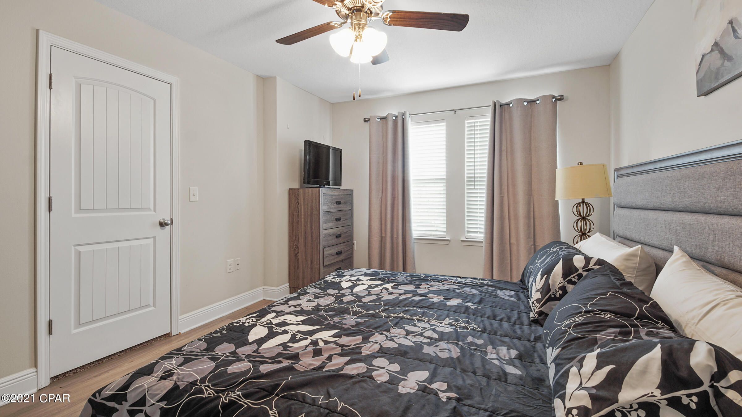 Hathaway Townhomes - Residential Lease