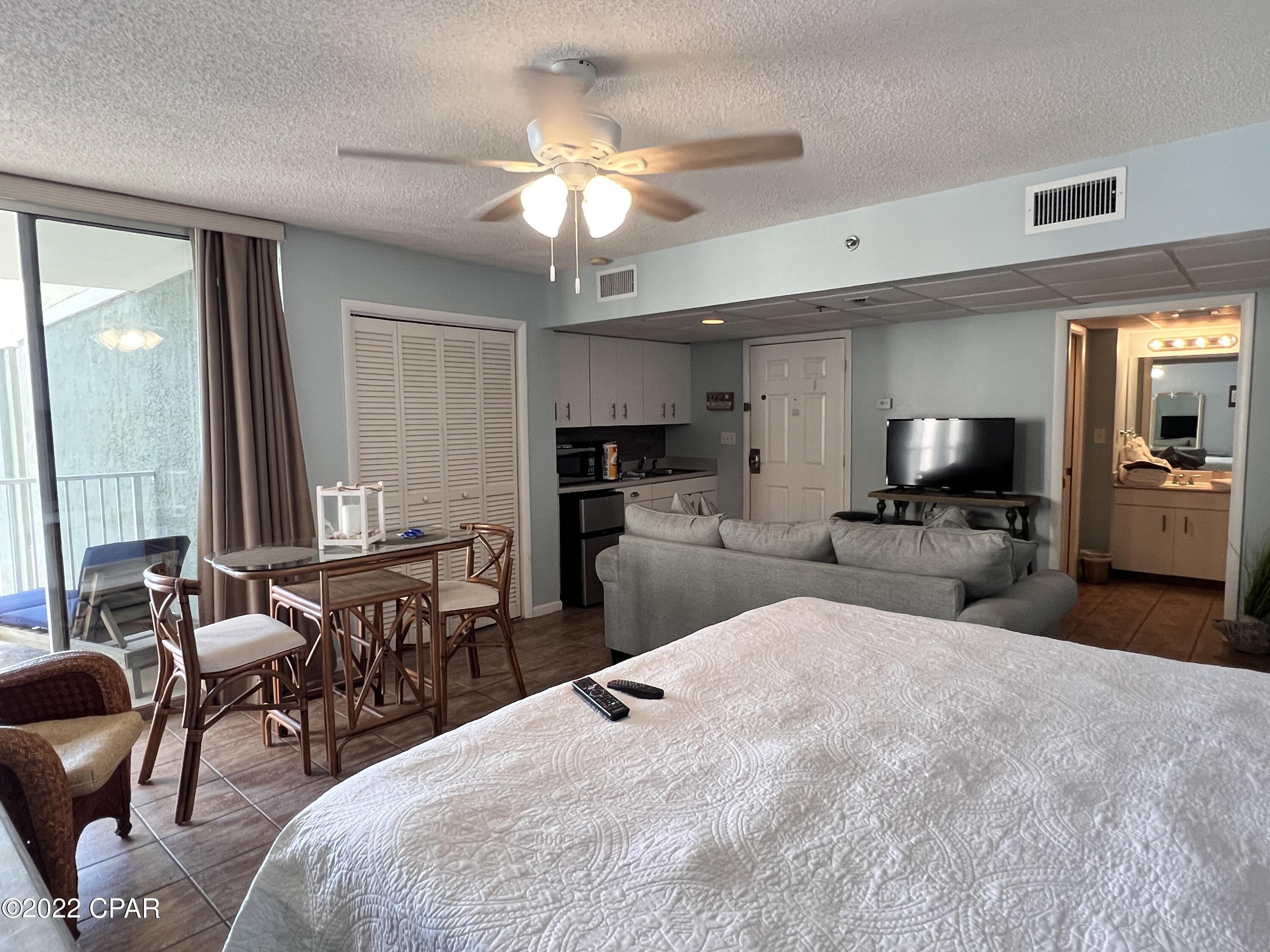 Long Beach Towers I - Residential