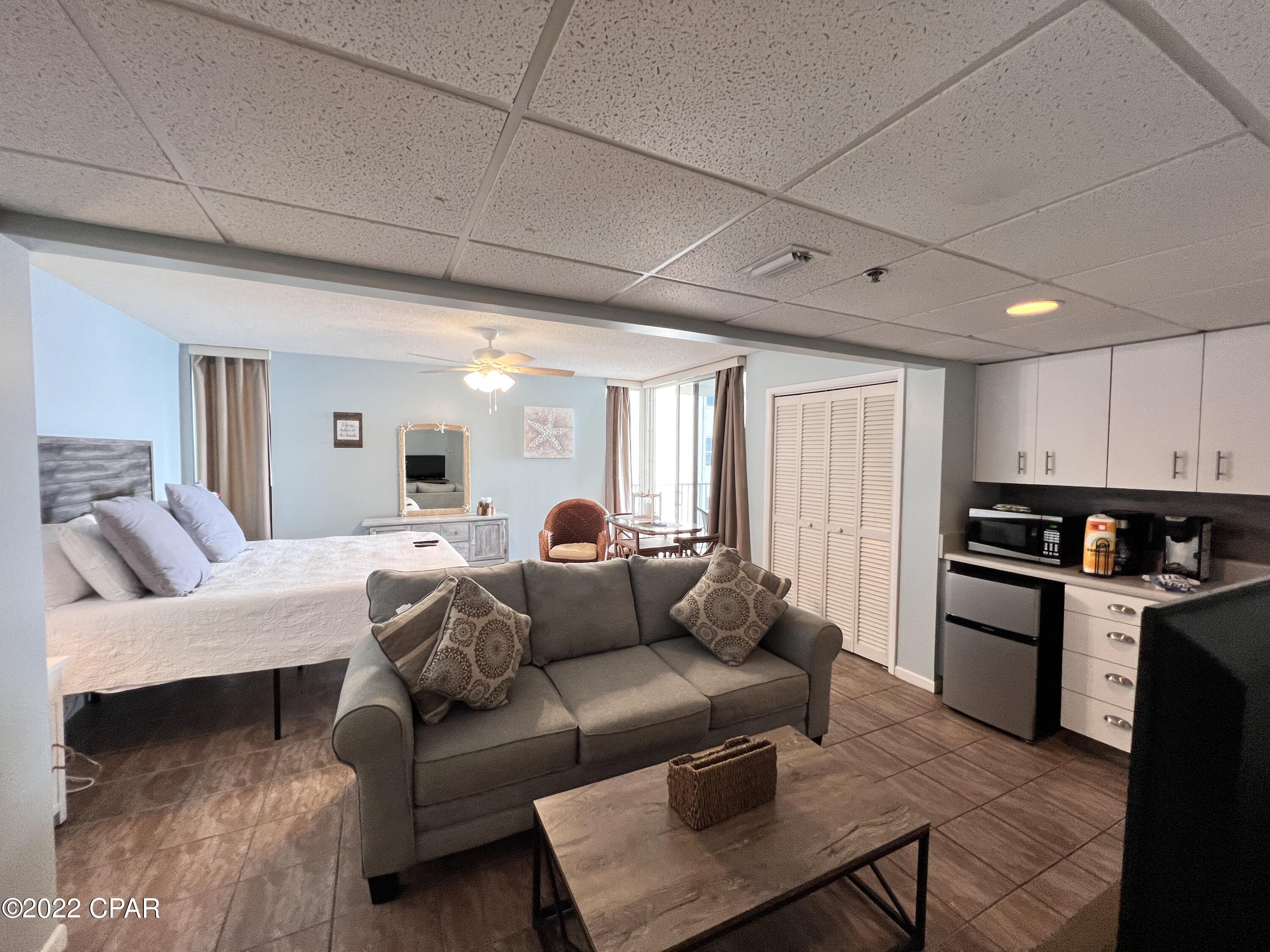 Long Beach Towers I - Residential