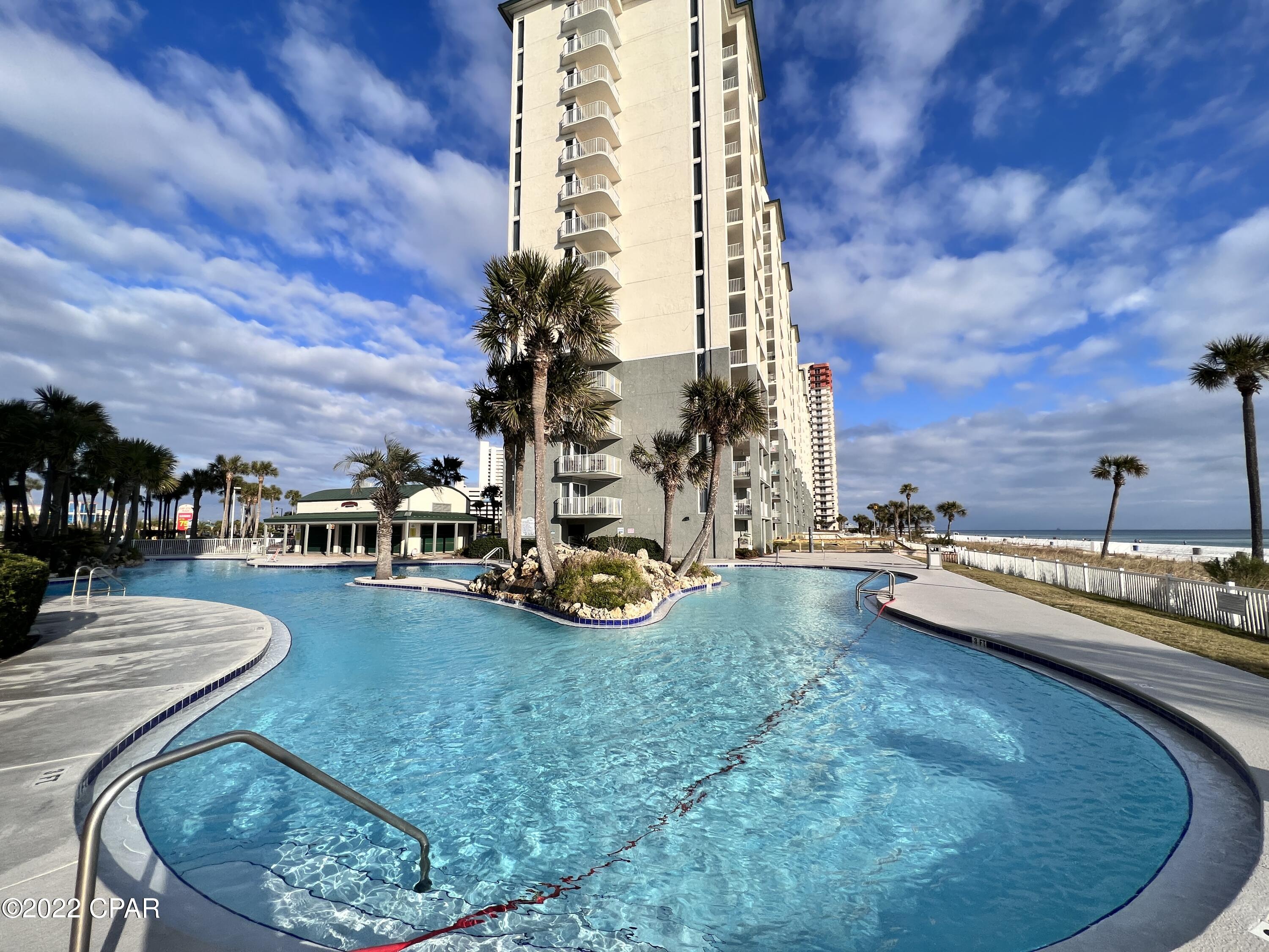 Long Beach Towers I - Residential