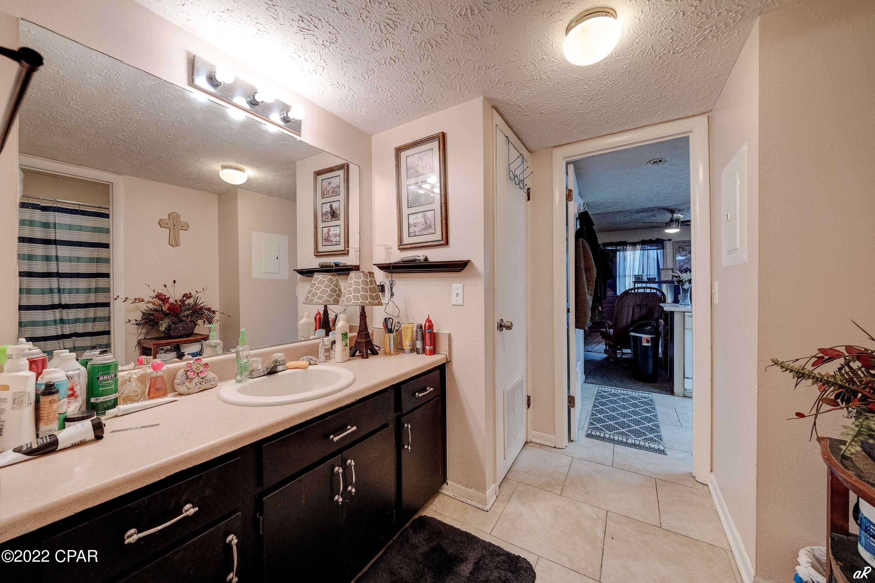 Hidden Lagoon - Residential