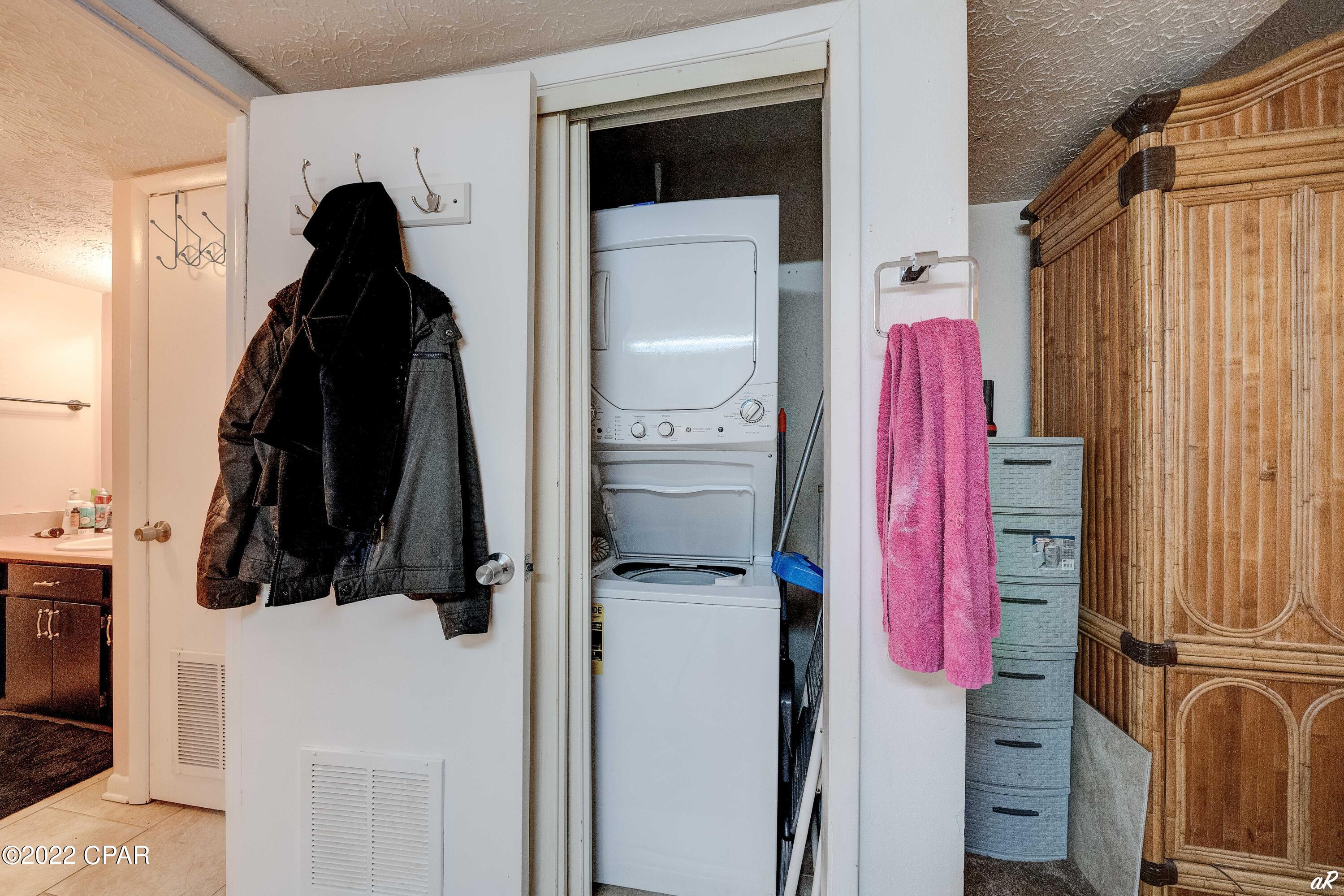 Hidden Lagoon - Residential