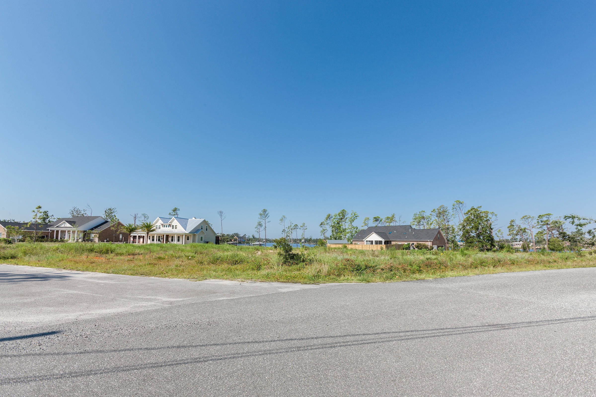 College Point 1st Add - Land