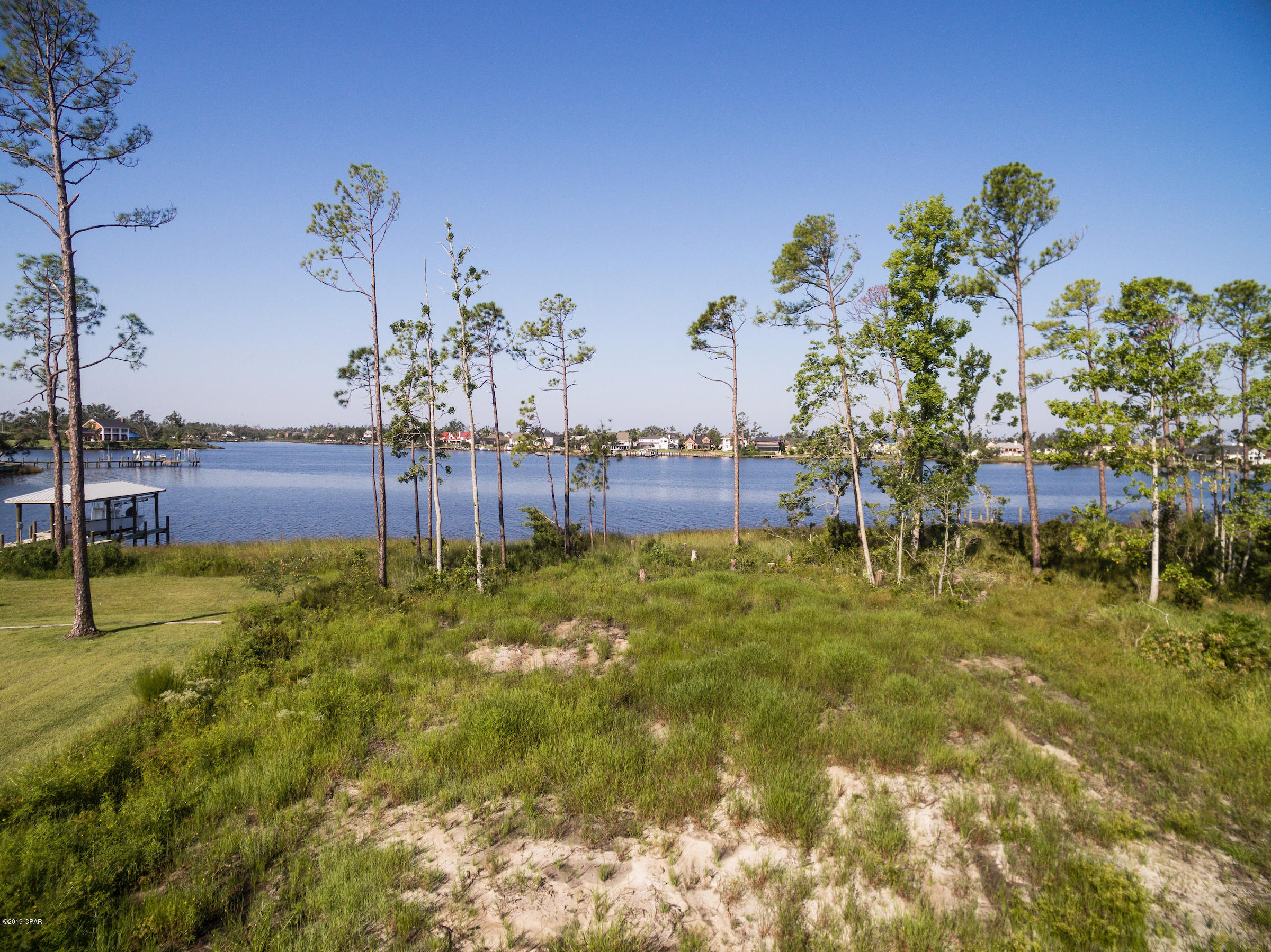 College Point 1st Add - Land