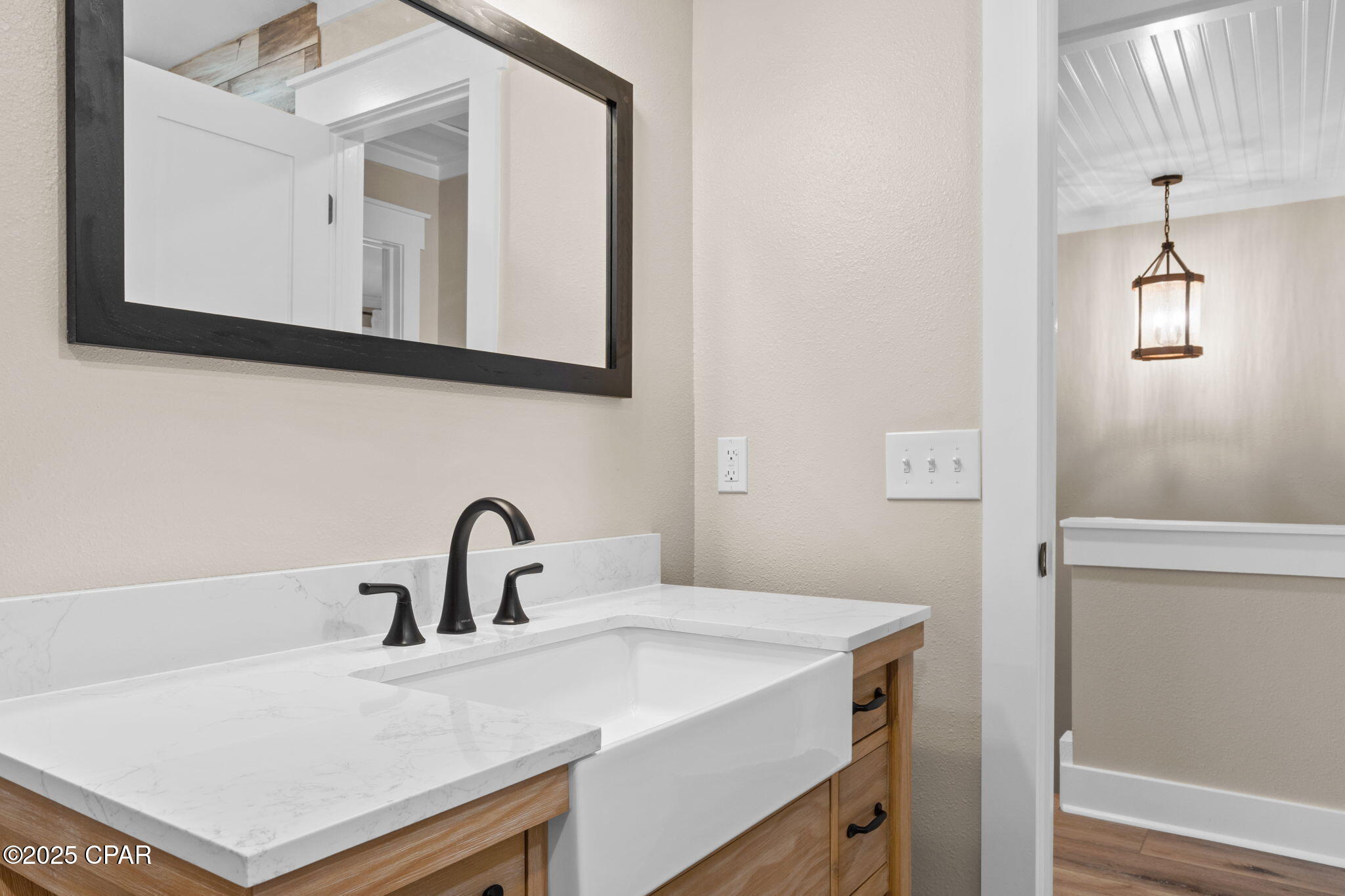 Venetian Villa - Residential Lease