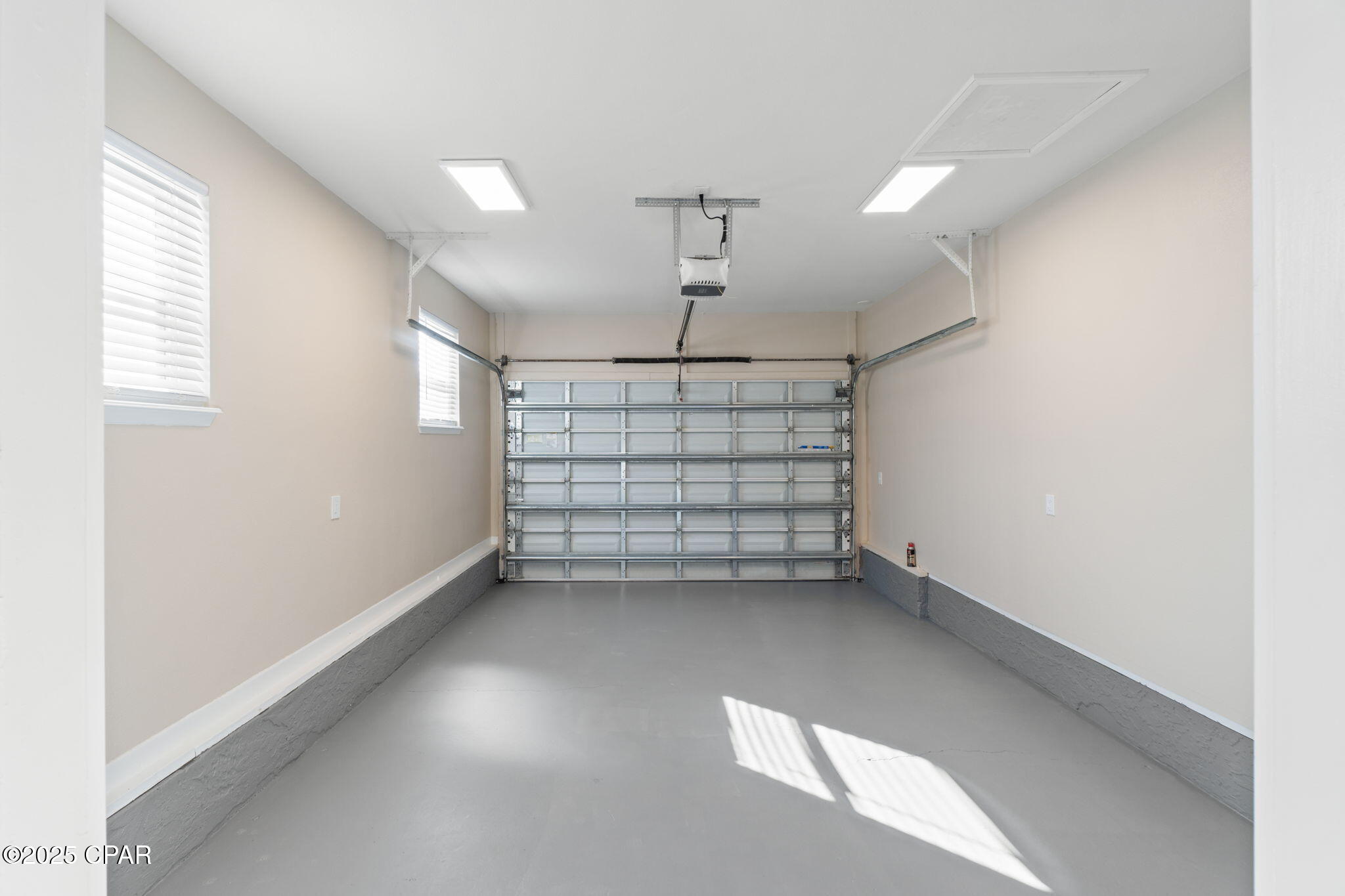 Venetian Villa - Residential Lease