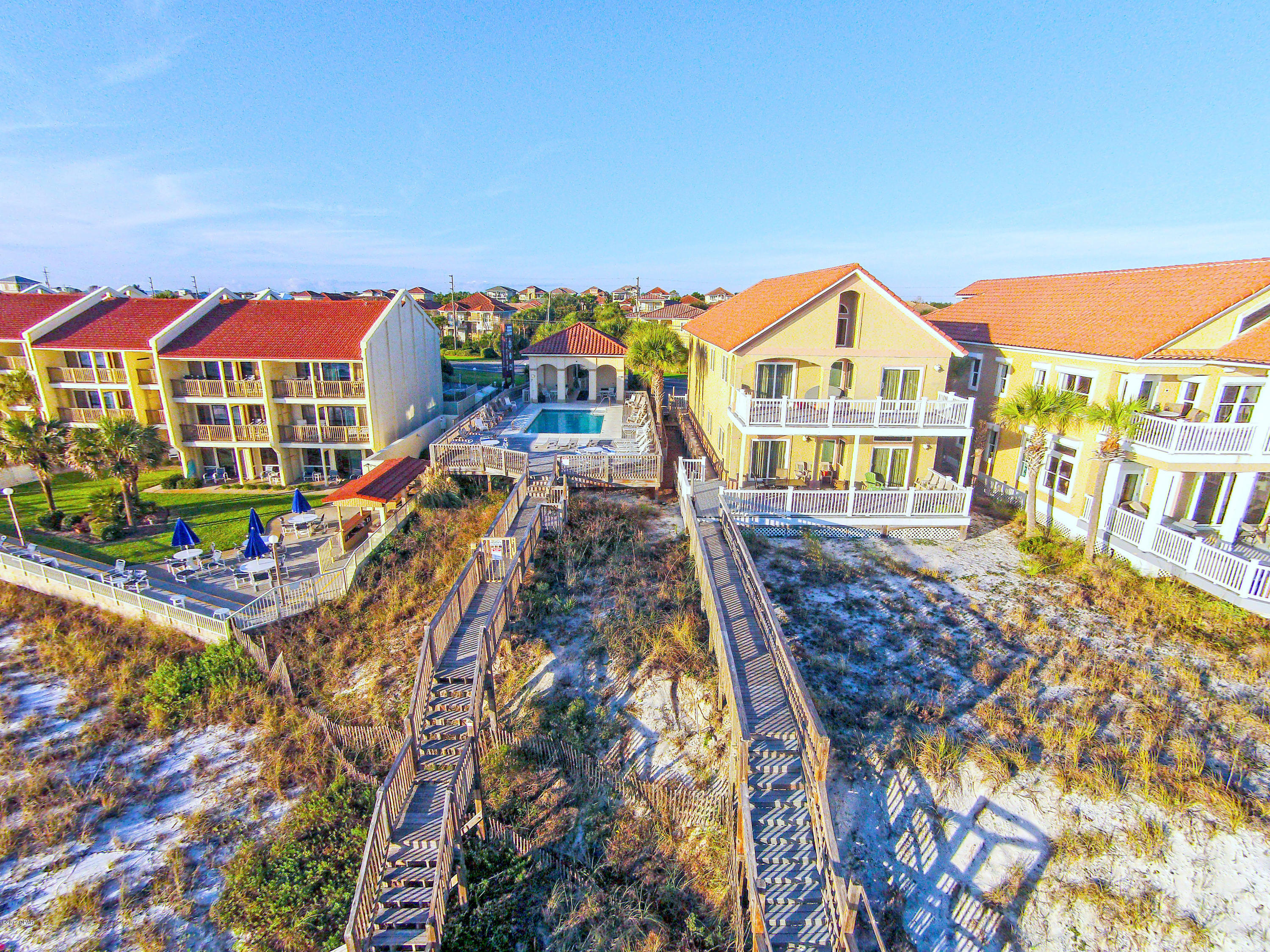 La Valencia Beach Resort - Residential Lease