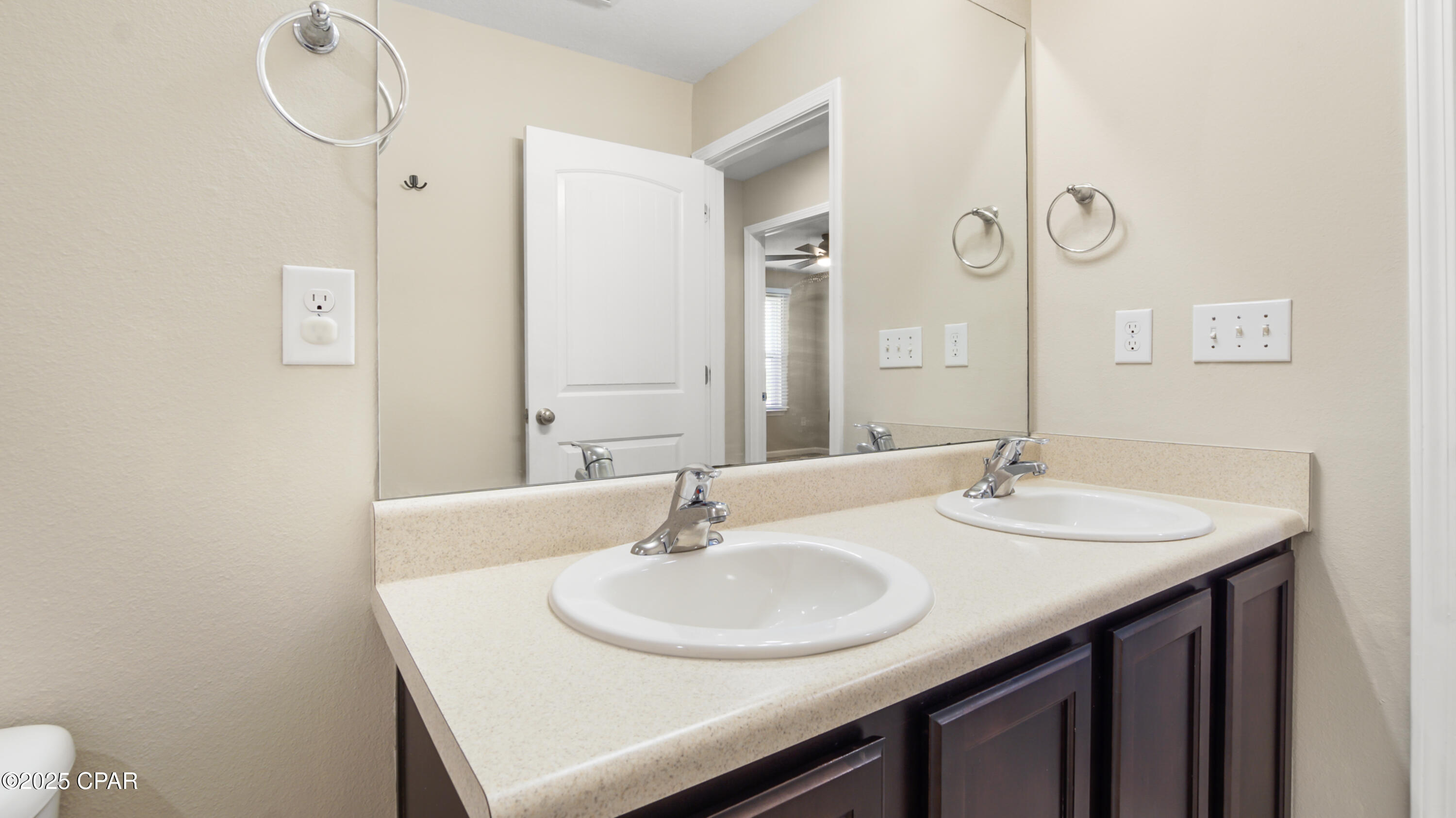 Olde Towne Village - Residential Lease