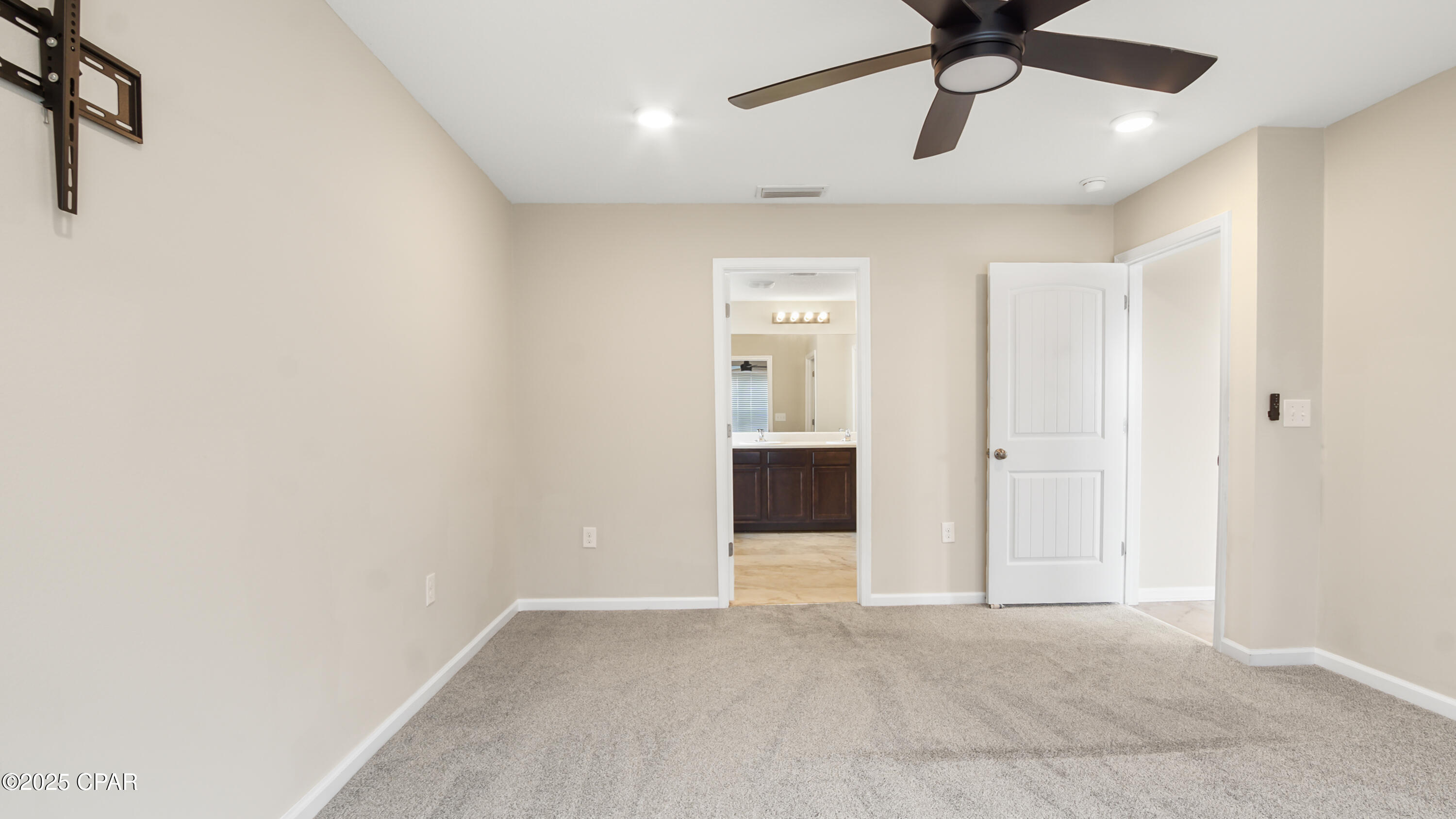 Olde Towne Village - Residential Lease