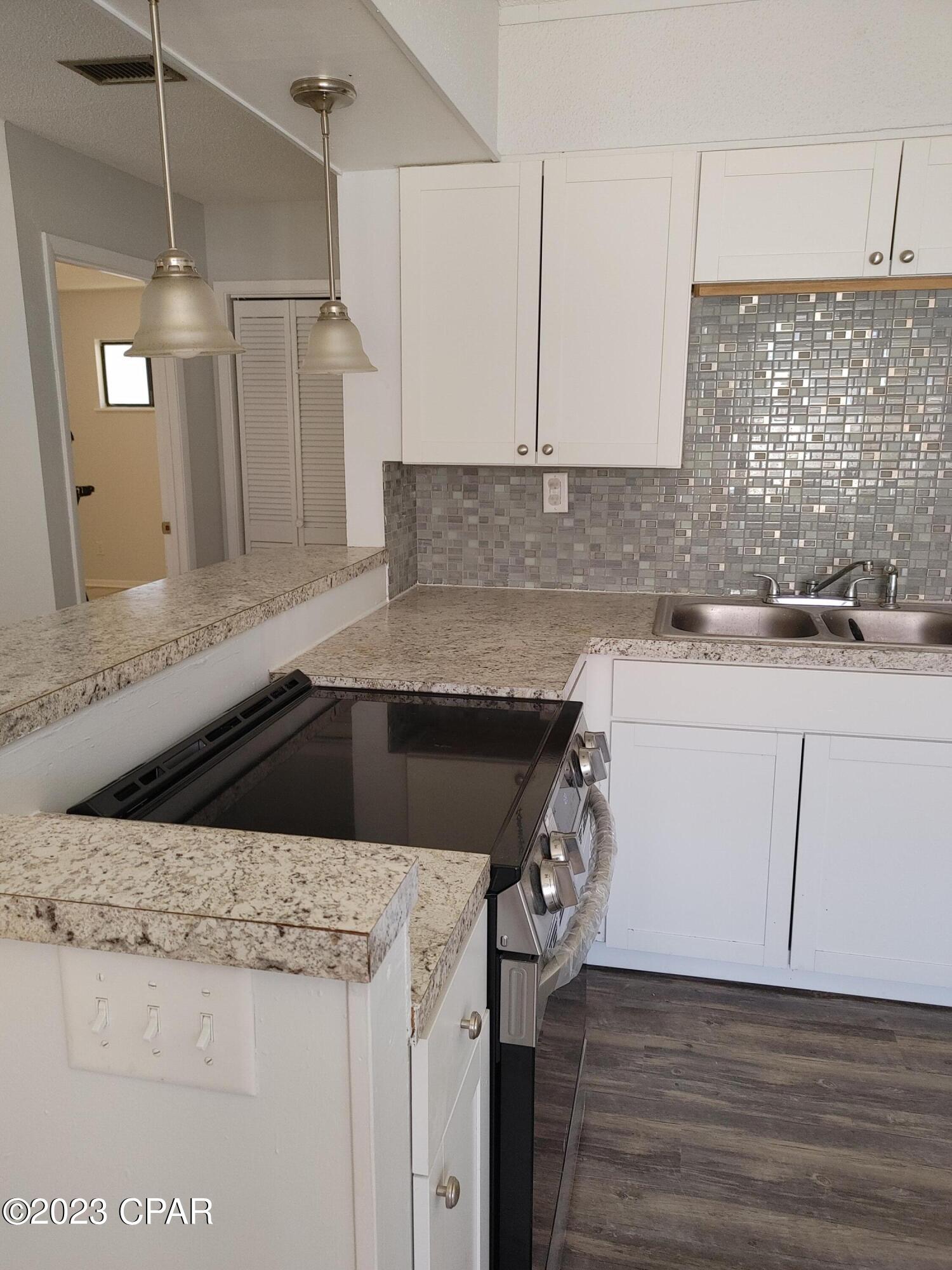 Holiday Beach Unit 8 - Residential Lease