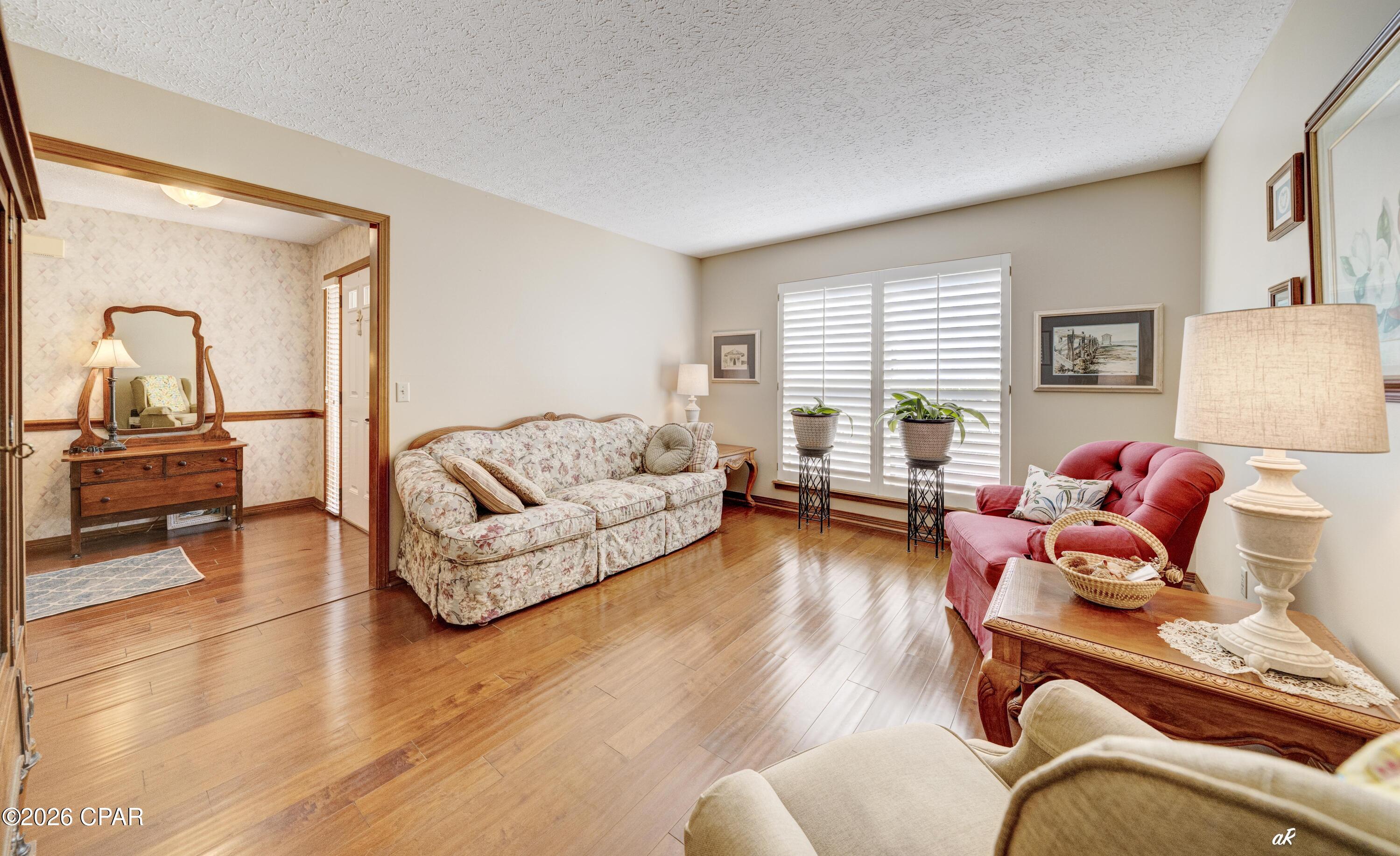 Kings Point - Residential