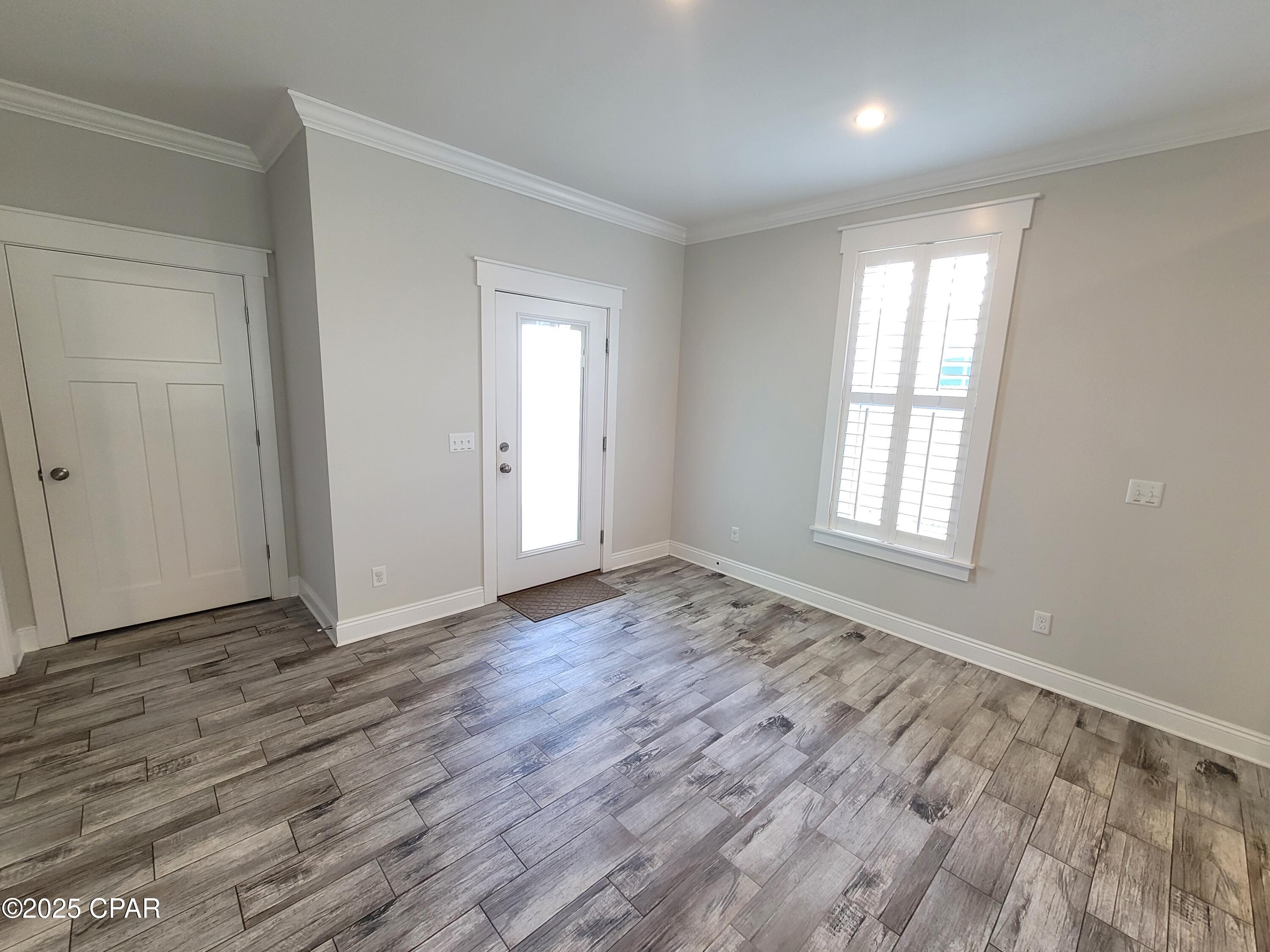 Biltmore Beach 1st Add - Residential Lease