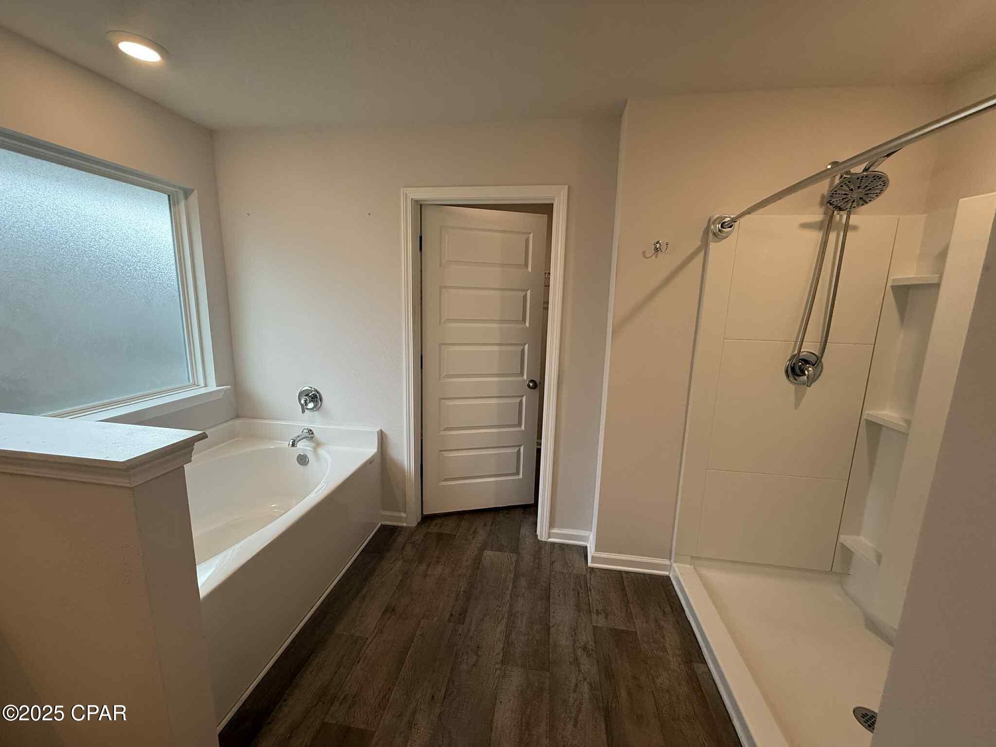 [No Recorded Subdiv] - Residential Lease