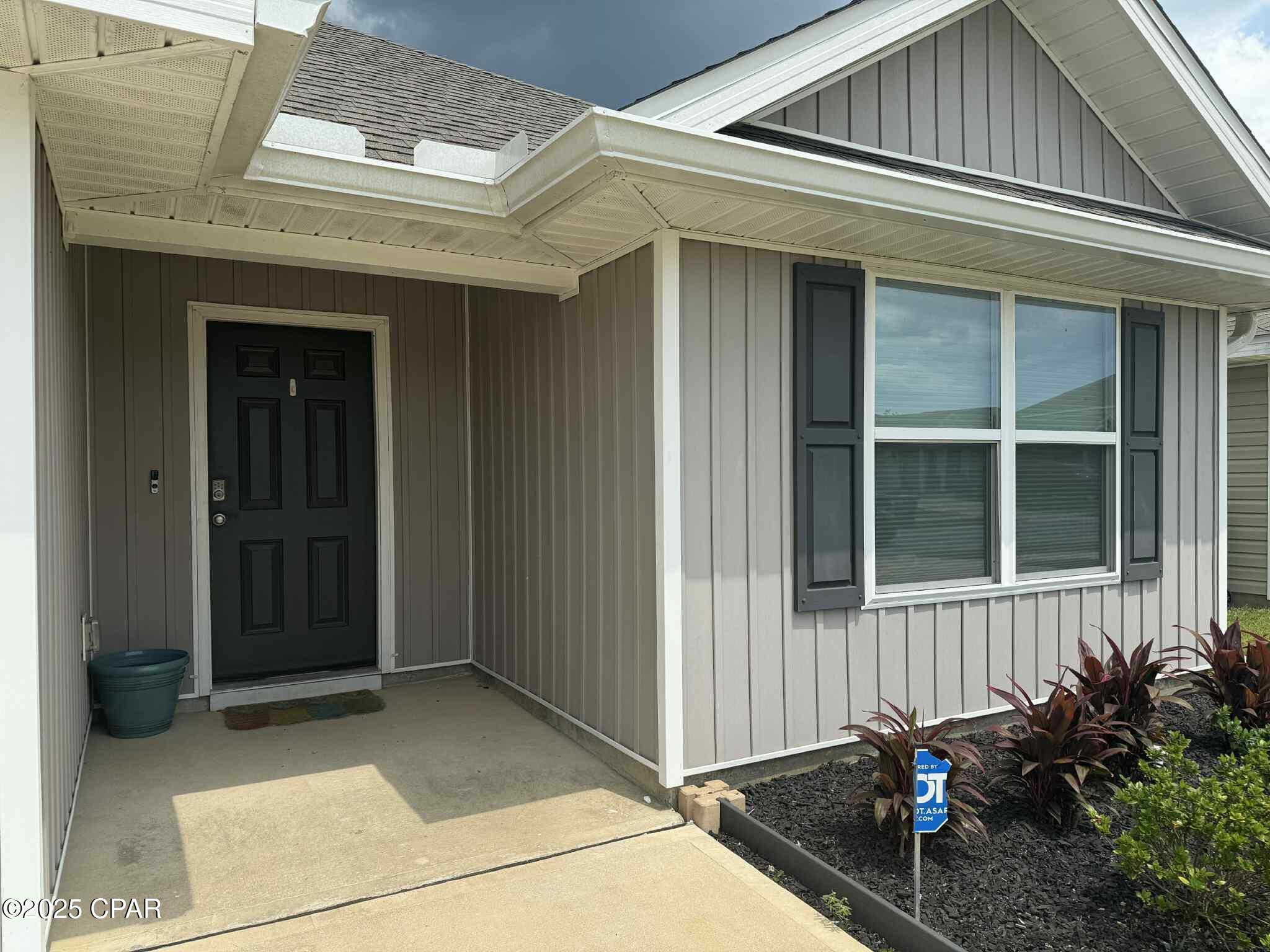 [No Recorded Subdiv] - Residential Lease