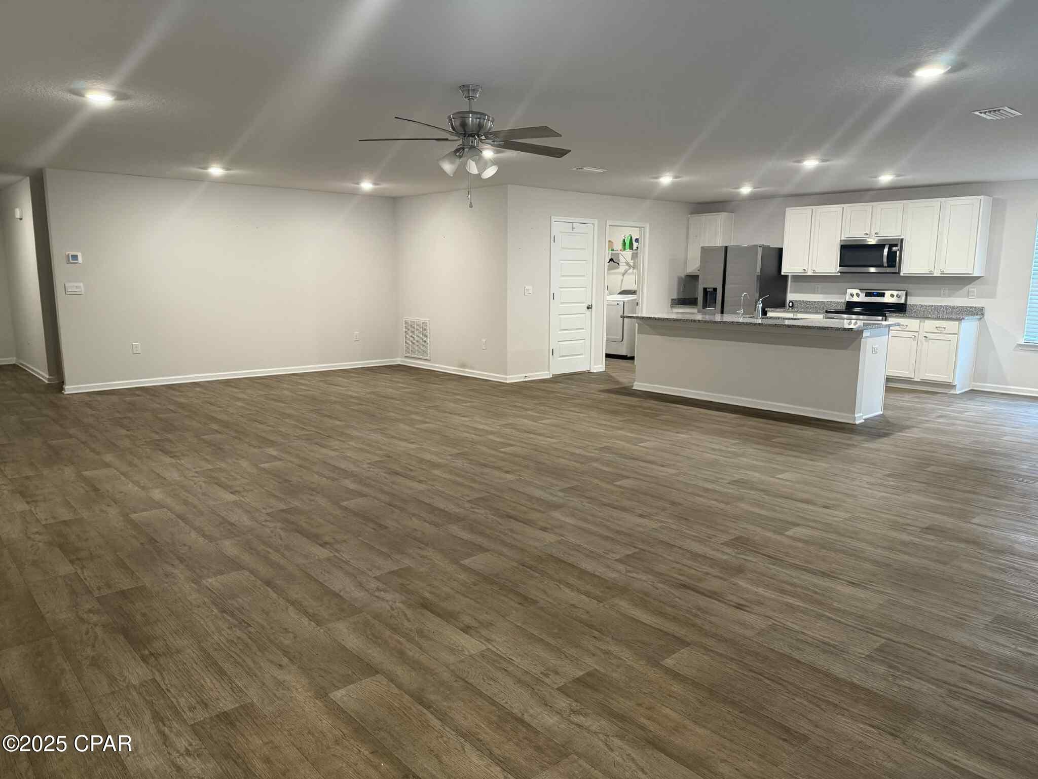 [No Recorded Subdiv] - Residential Lease